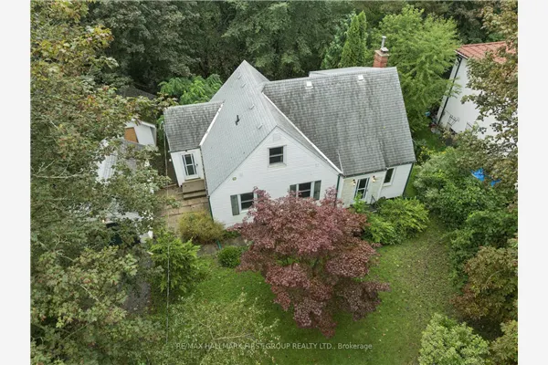 109 Colonel Danforth Trail