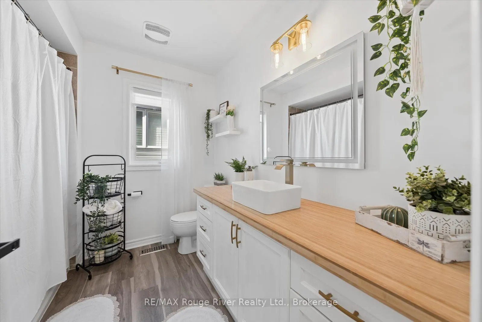 27 Bagnell Crescent