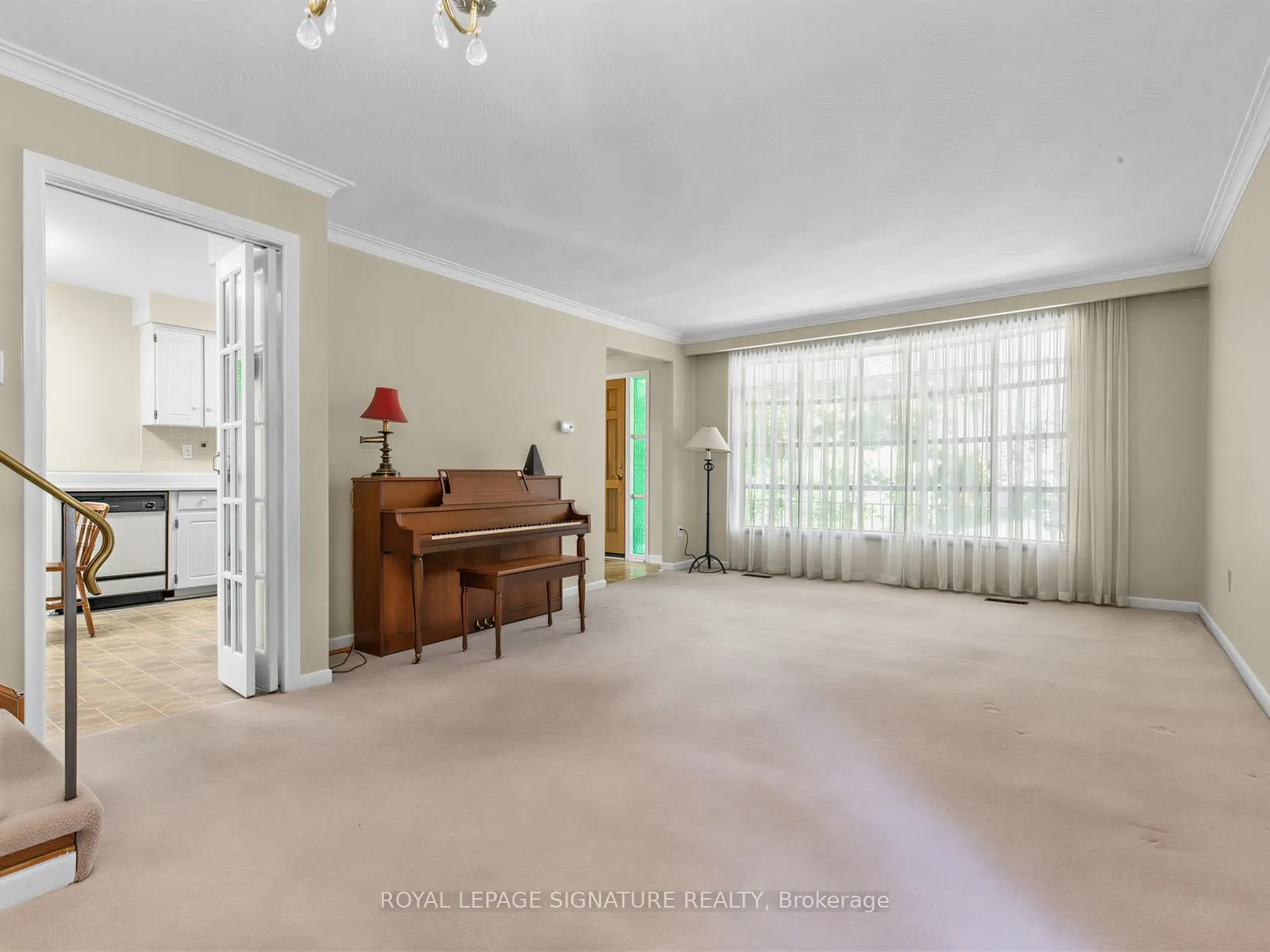 162 Bathgate Drive