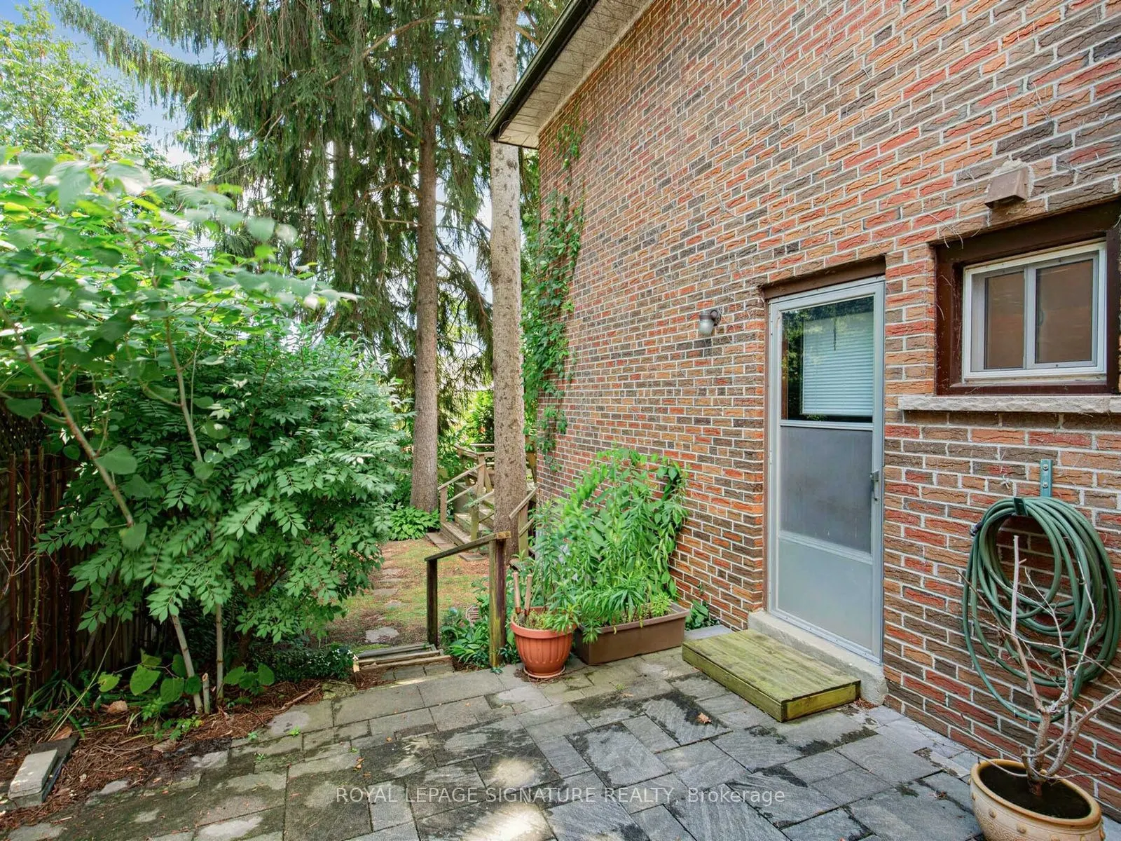 162 Bathgate Drive