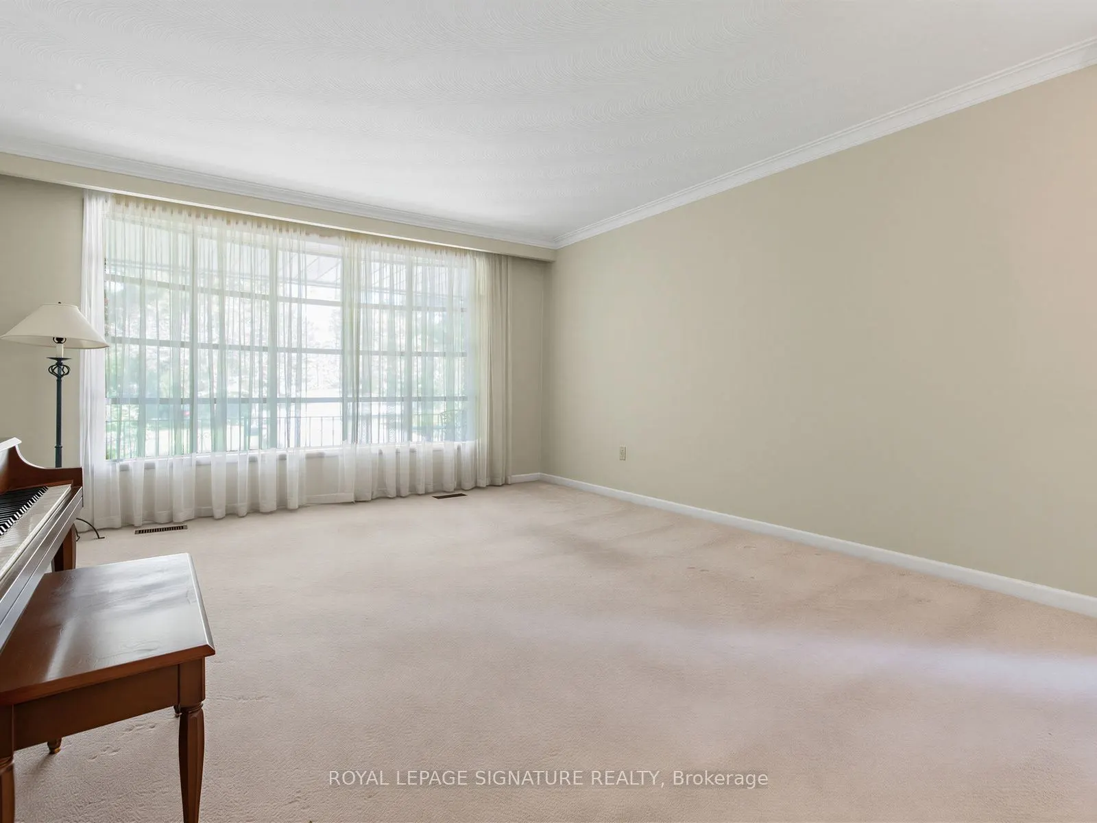 162 Bathgate Drive