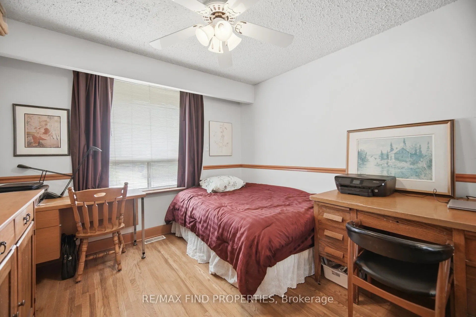 36 Pinegrove Avenue