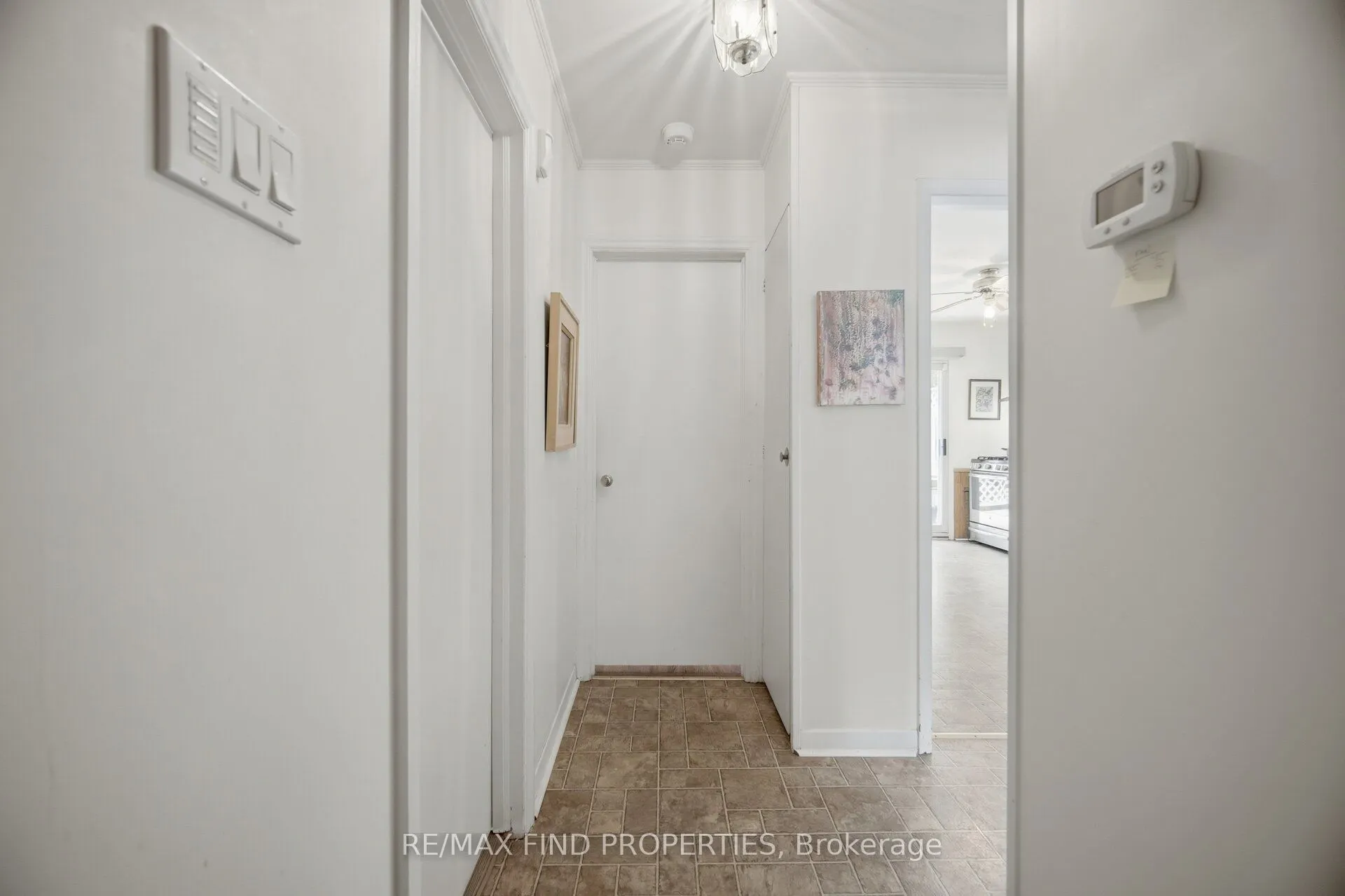 36 Pinegrove Avenue