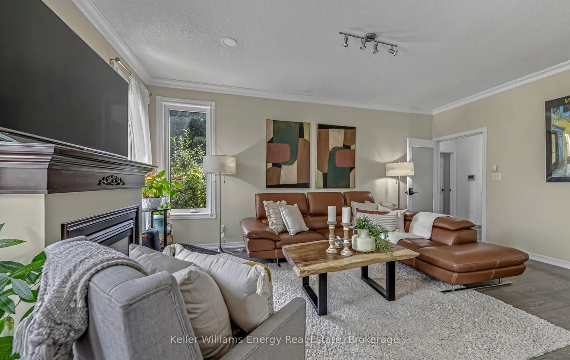 221 Conestoga Court