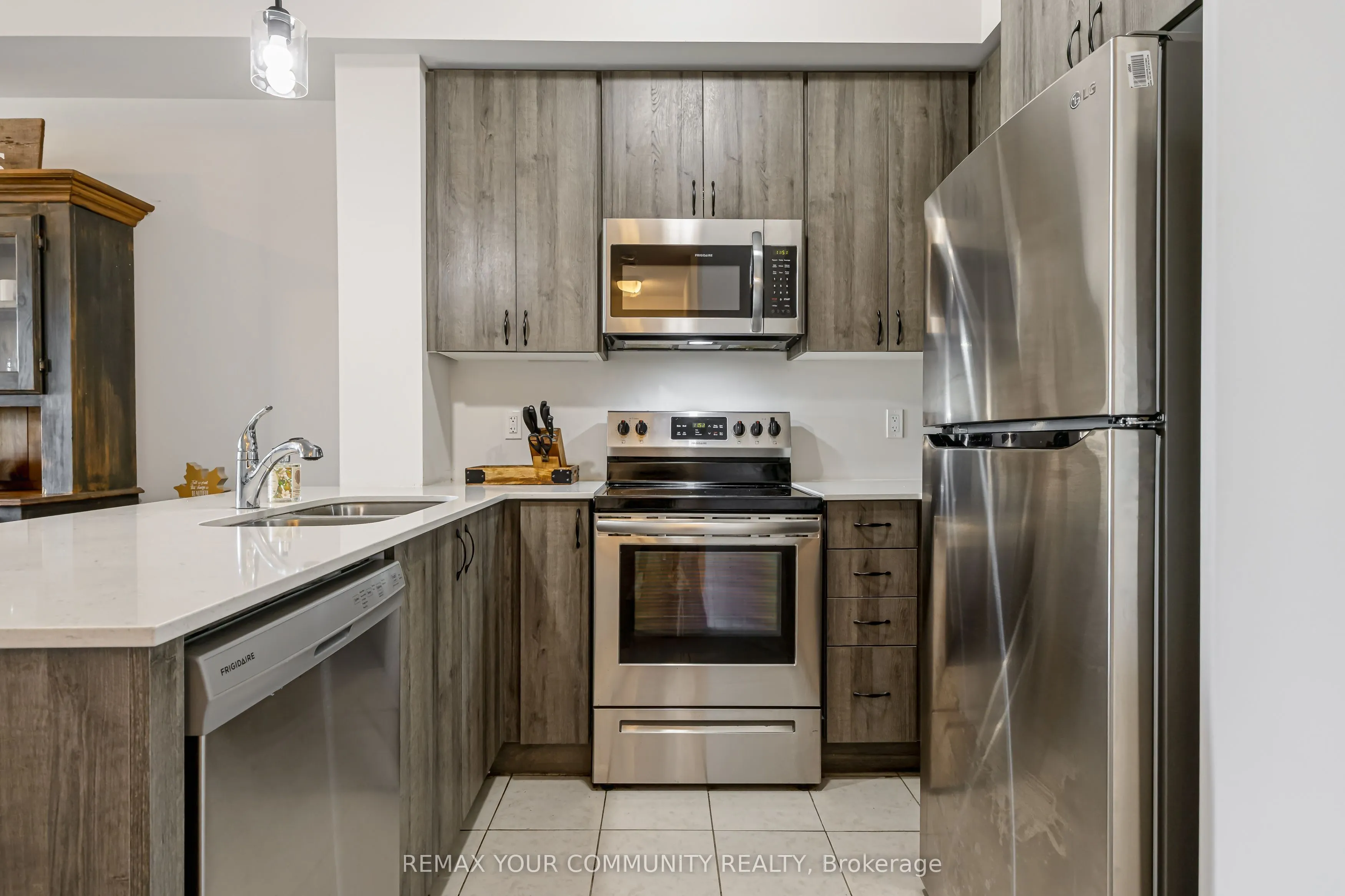 65 Shipway Avenue #202