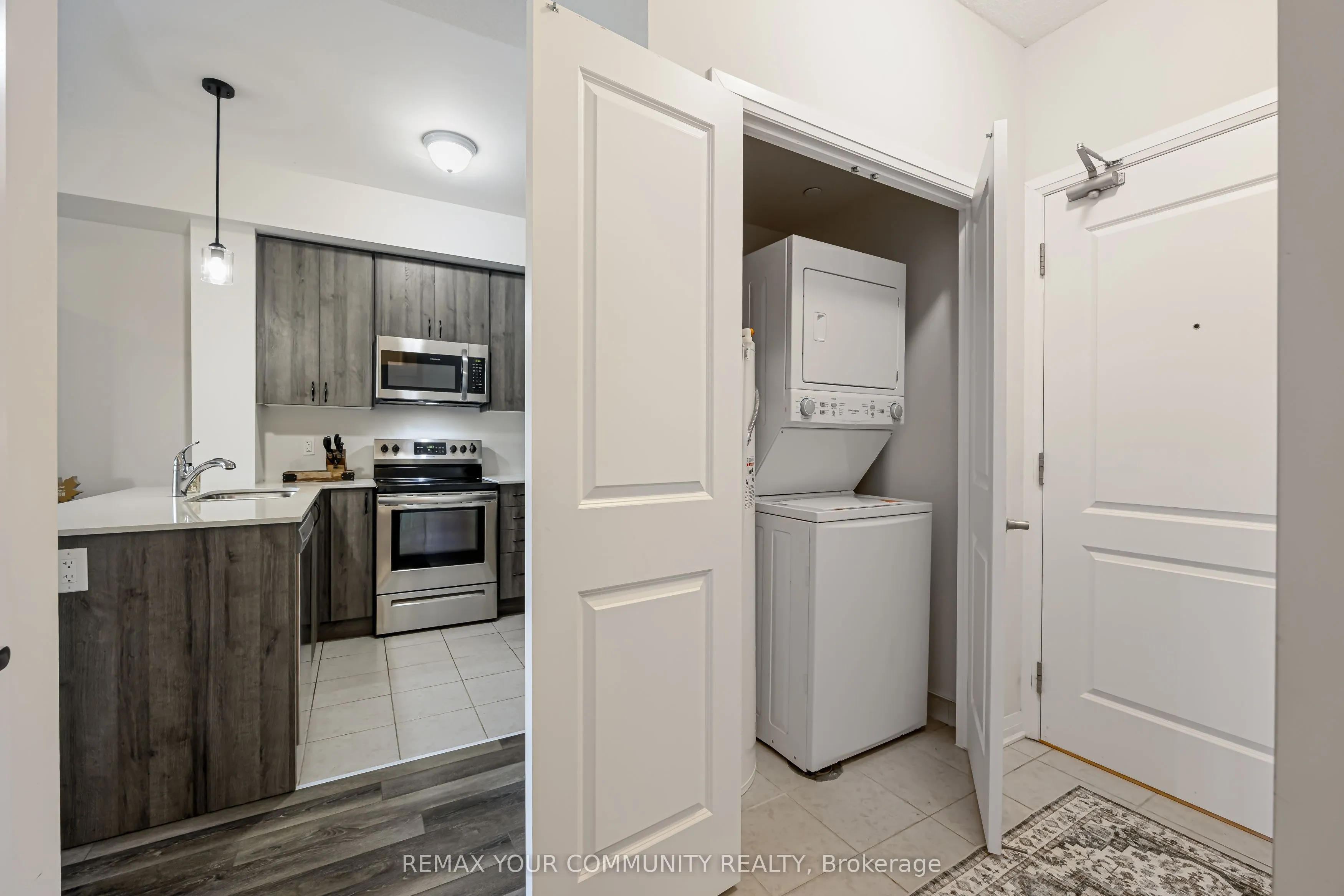 65 Shipway Avenue #202