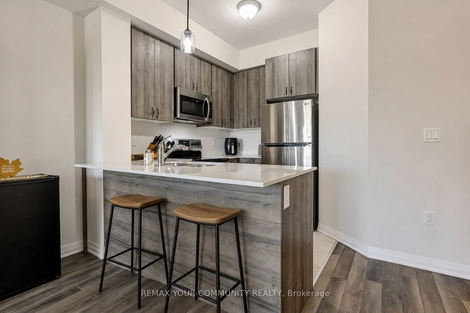 65 Shipway Avenue #202