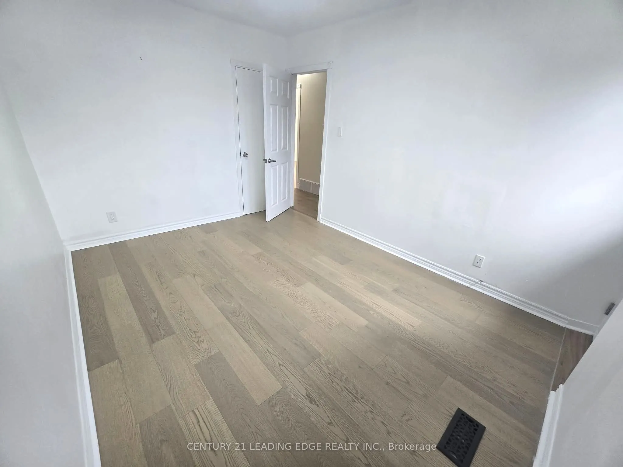 855 Zator Avenue