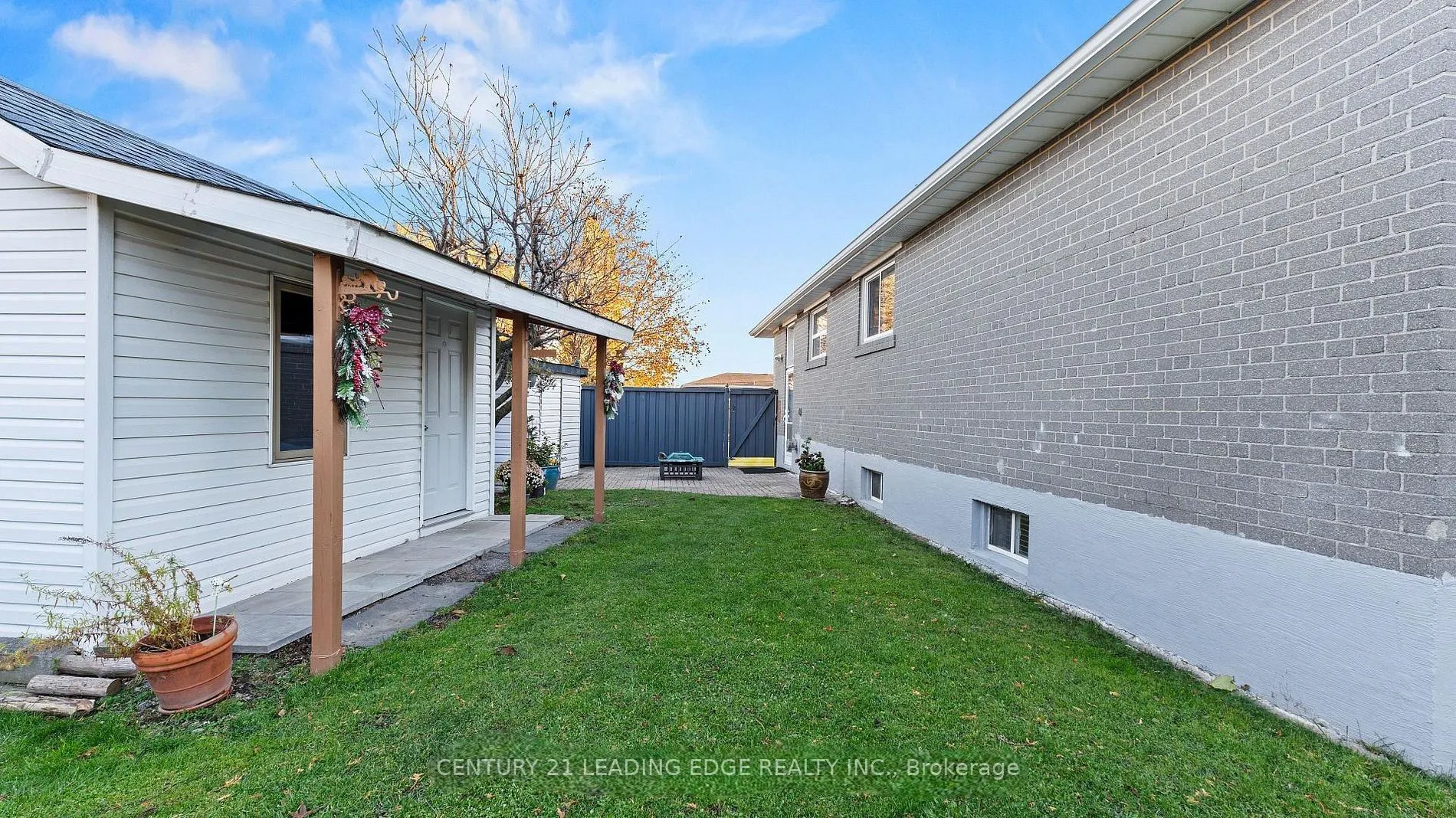 855 Zator Avenue