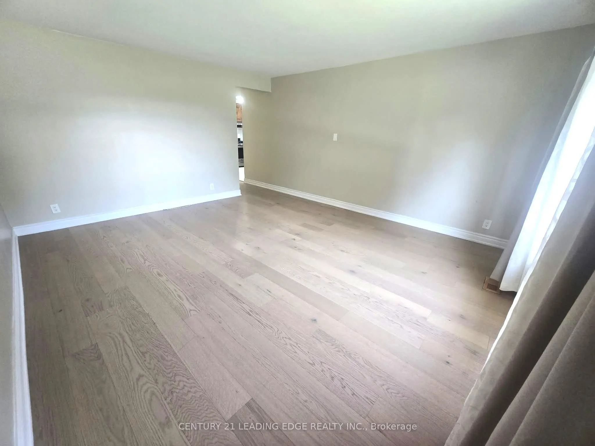 855 Zator Avenue