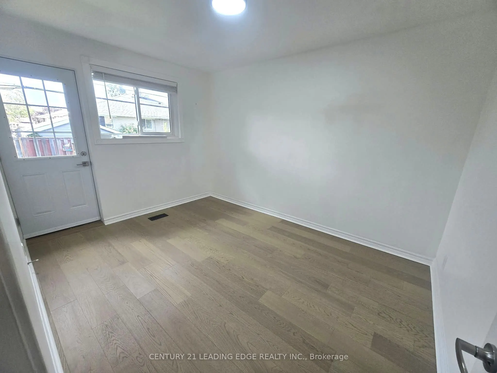 855 Zator Avenue