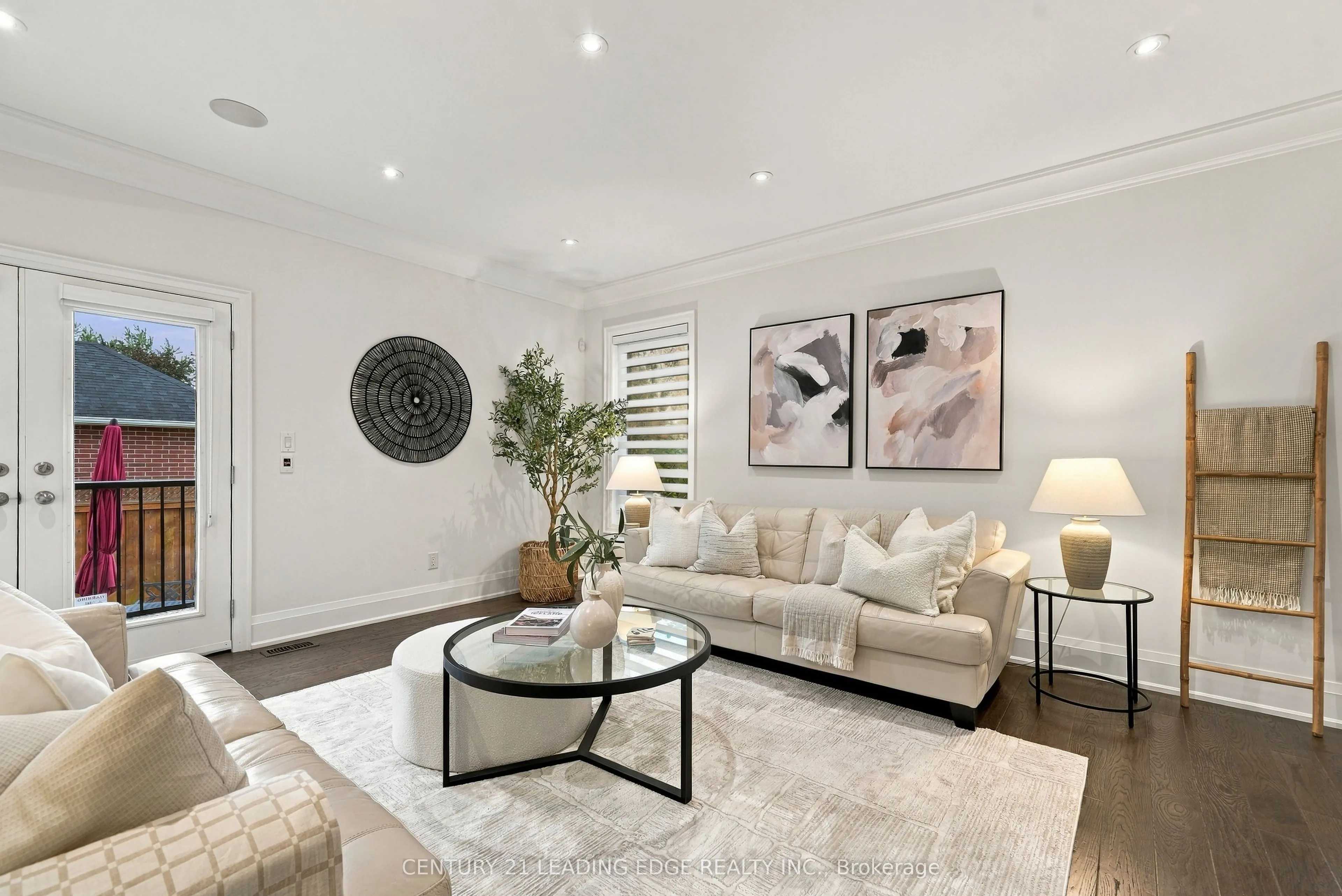 301 Fiddlers Court