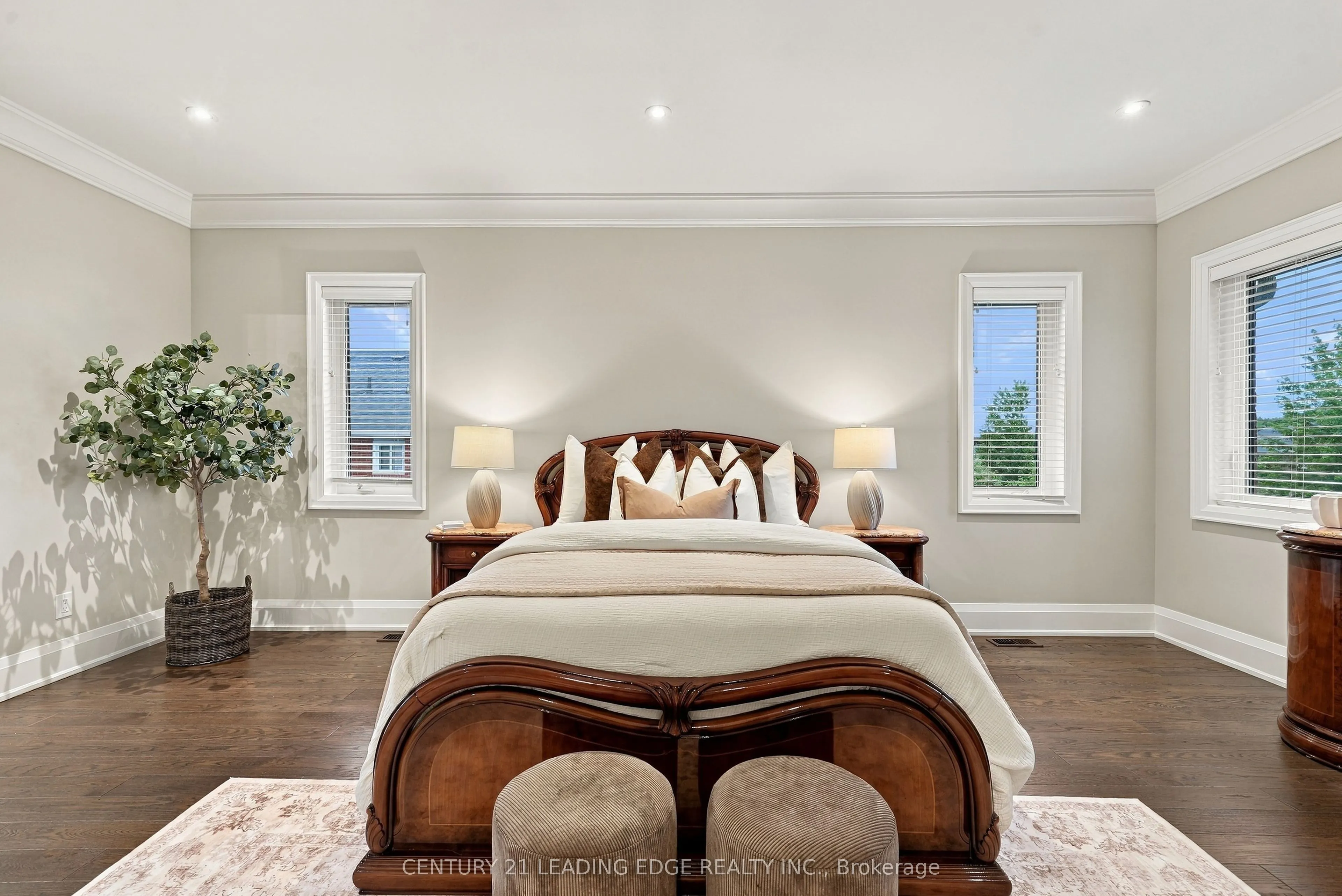 301 Fiddlers Court
