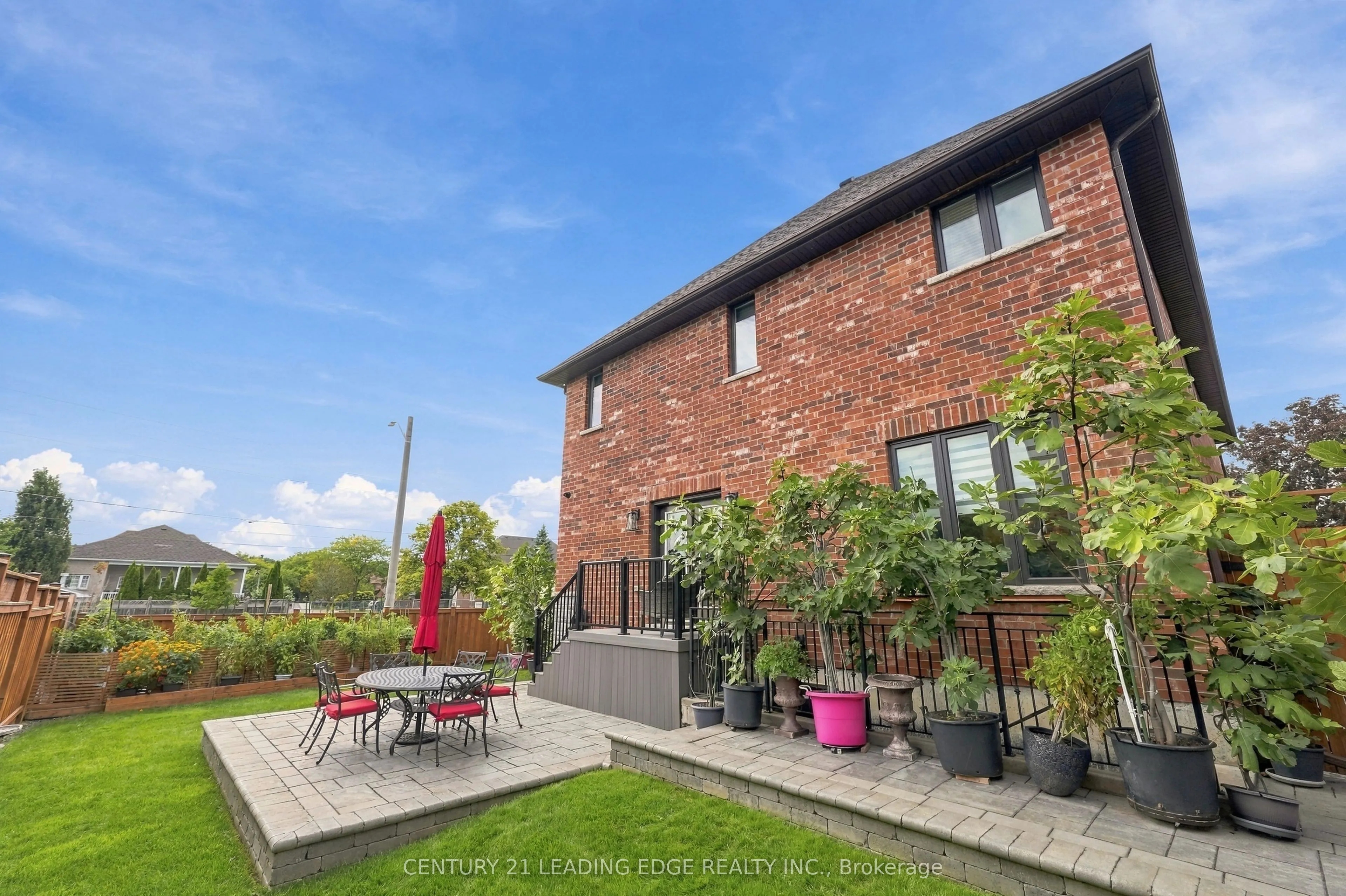 301 Fiddlers Court
