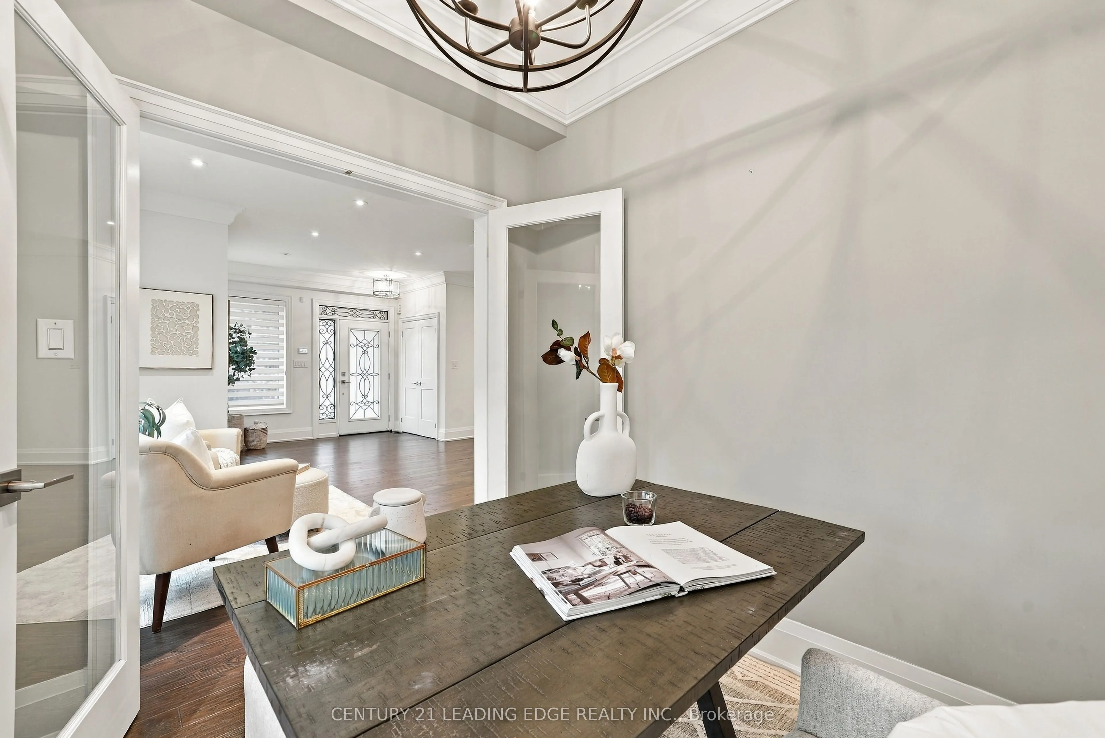 301 Fiddlers Court