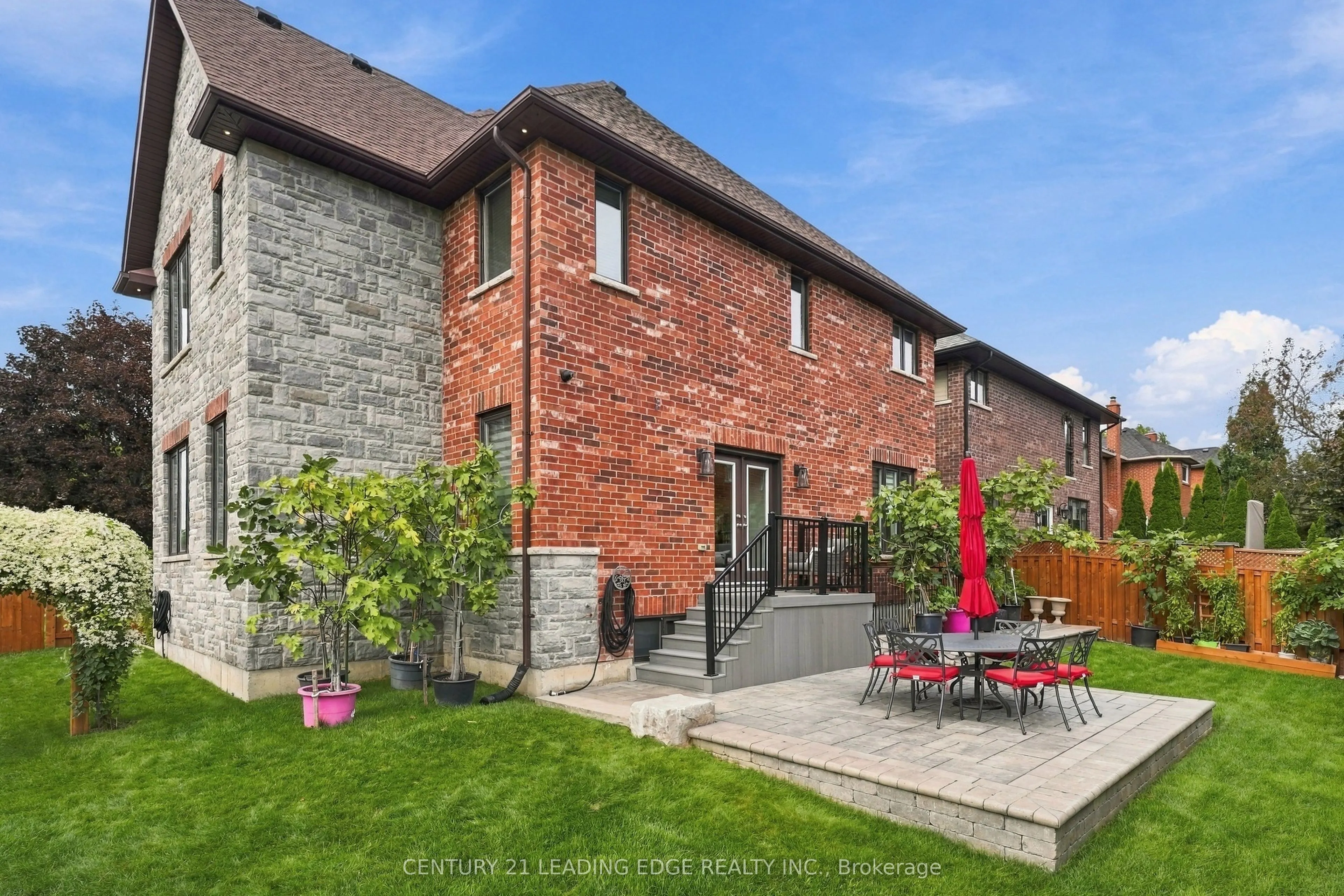 301 Fiddlers Court