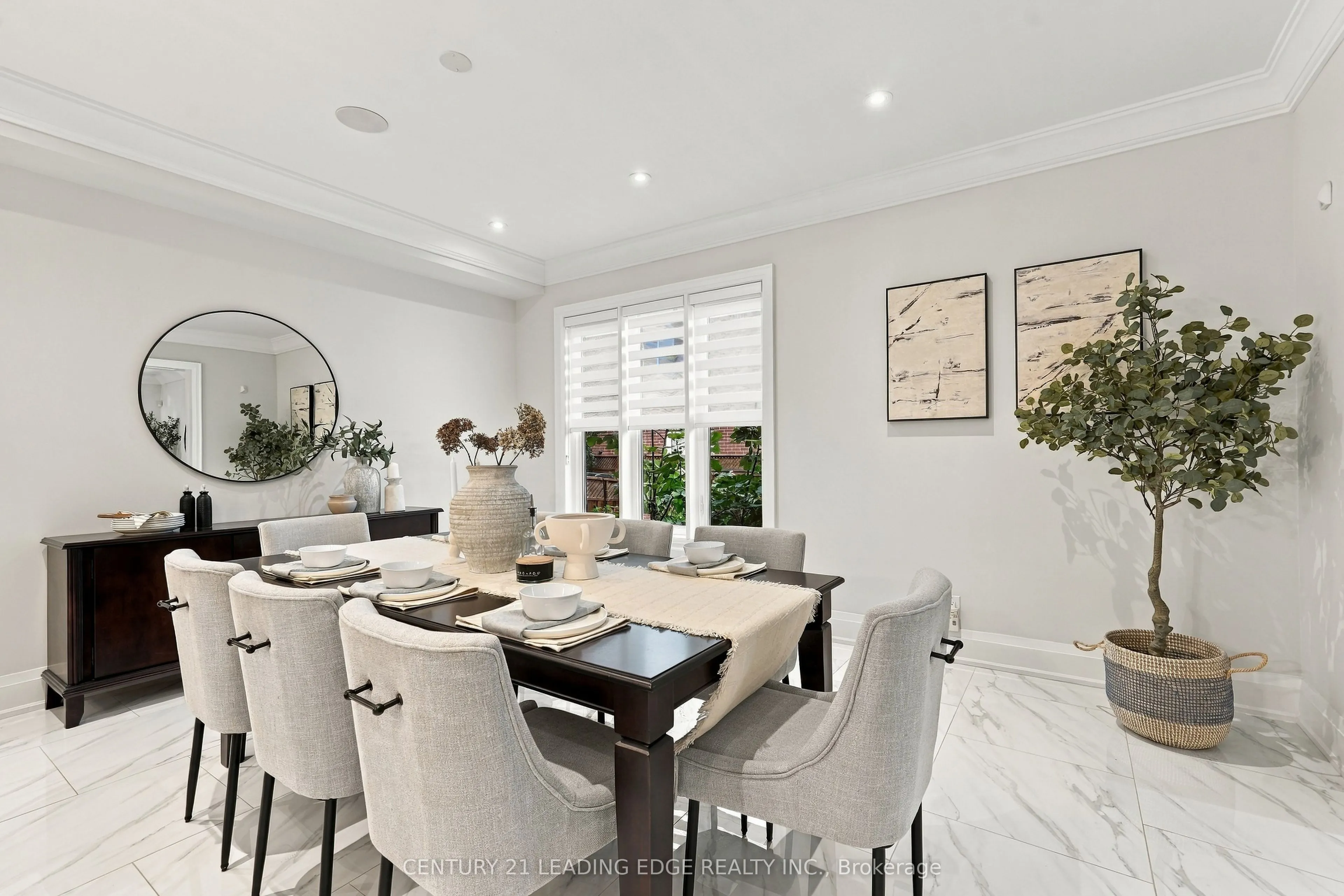 301 Fiddlers Court