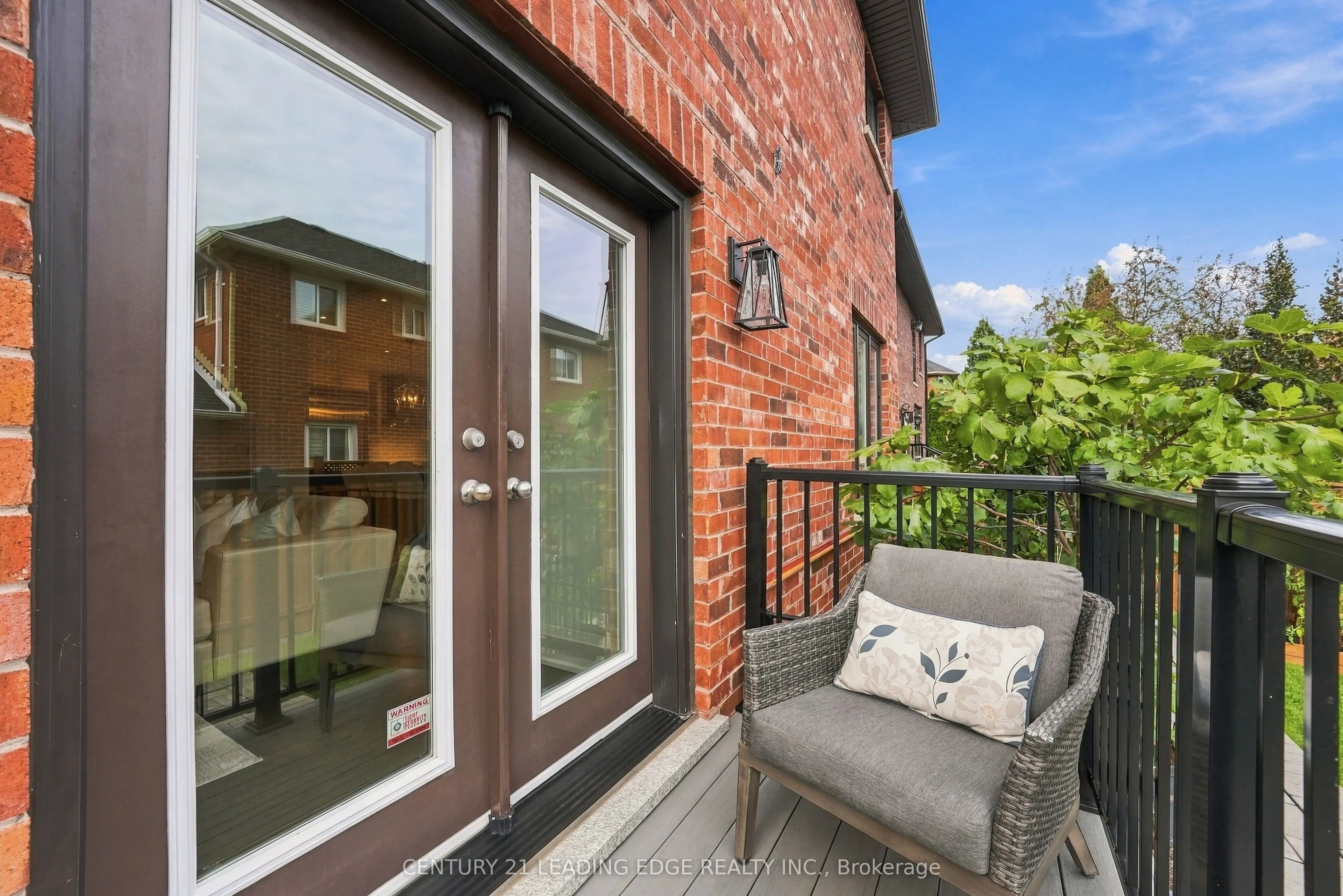 301 Fiddlers Court