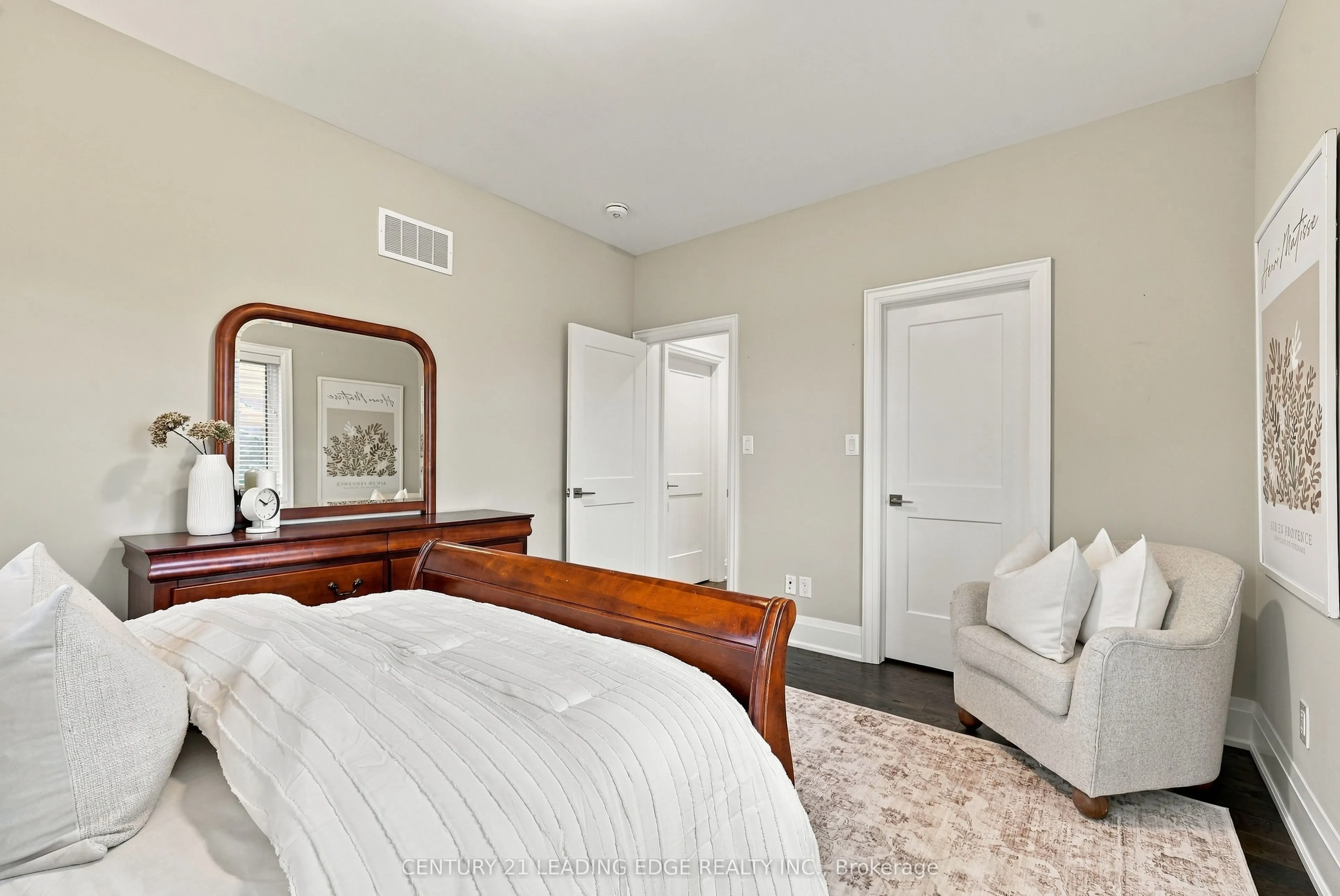 301 Fiddlers Court