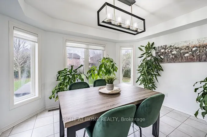 2 Catherwood Lane