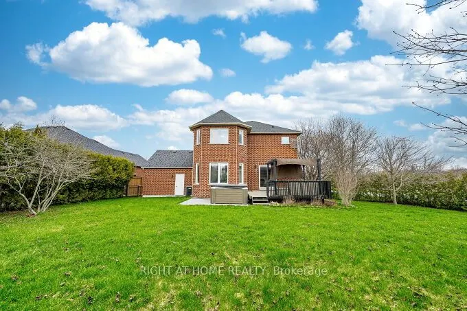 2 Catherwood Lane