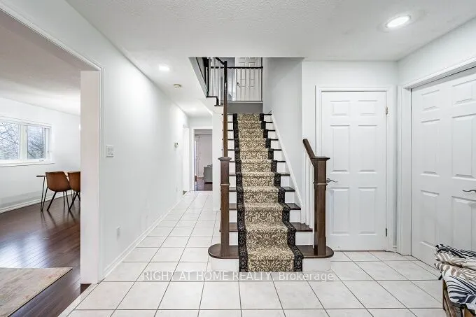 2 Catherwood Lane