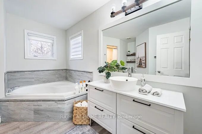 2 Catherwood Lane