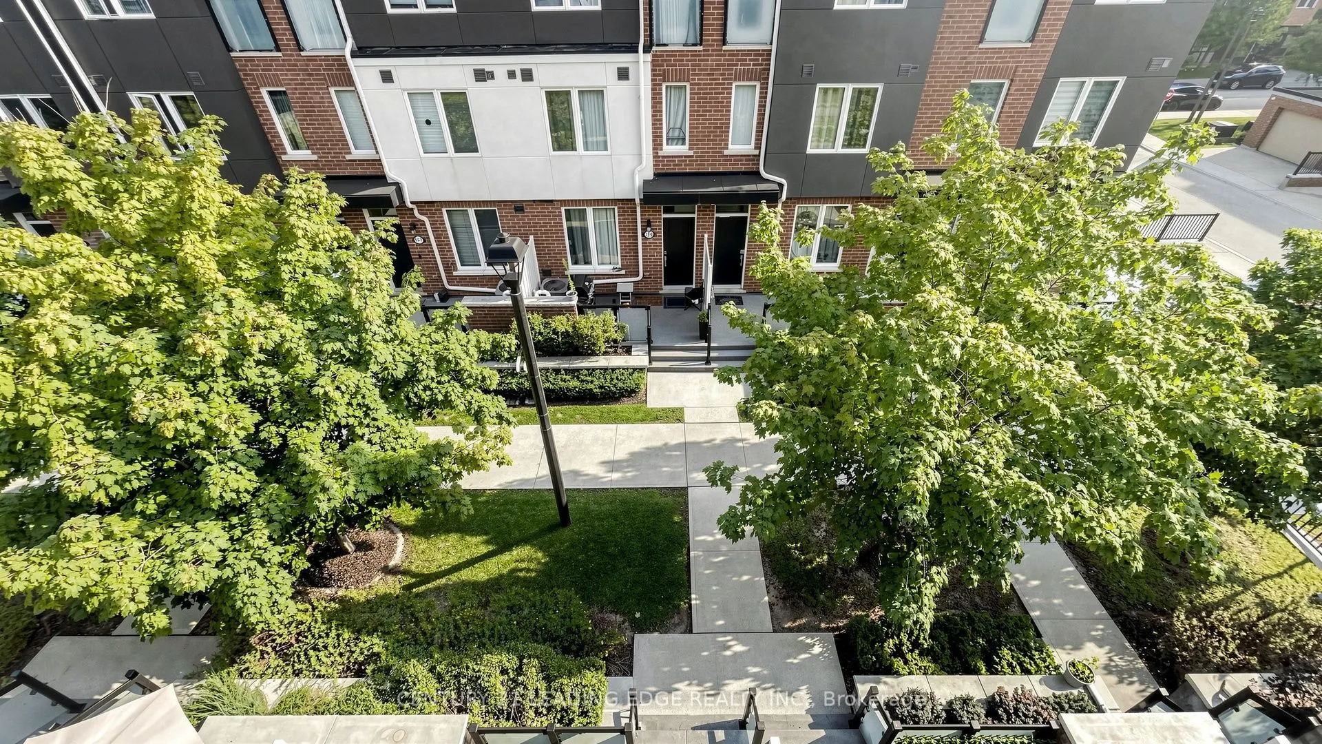 25 Heron Park Place #13