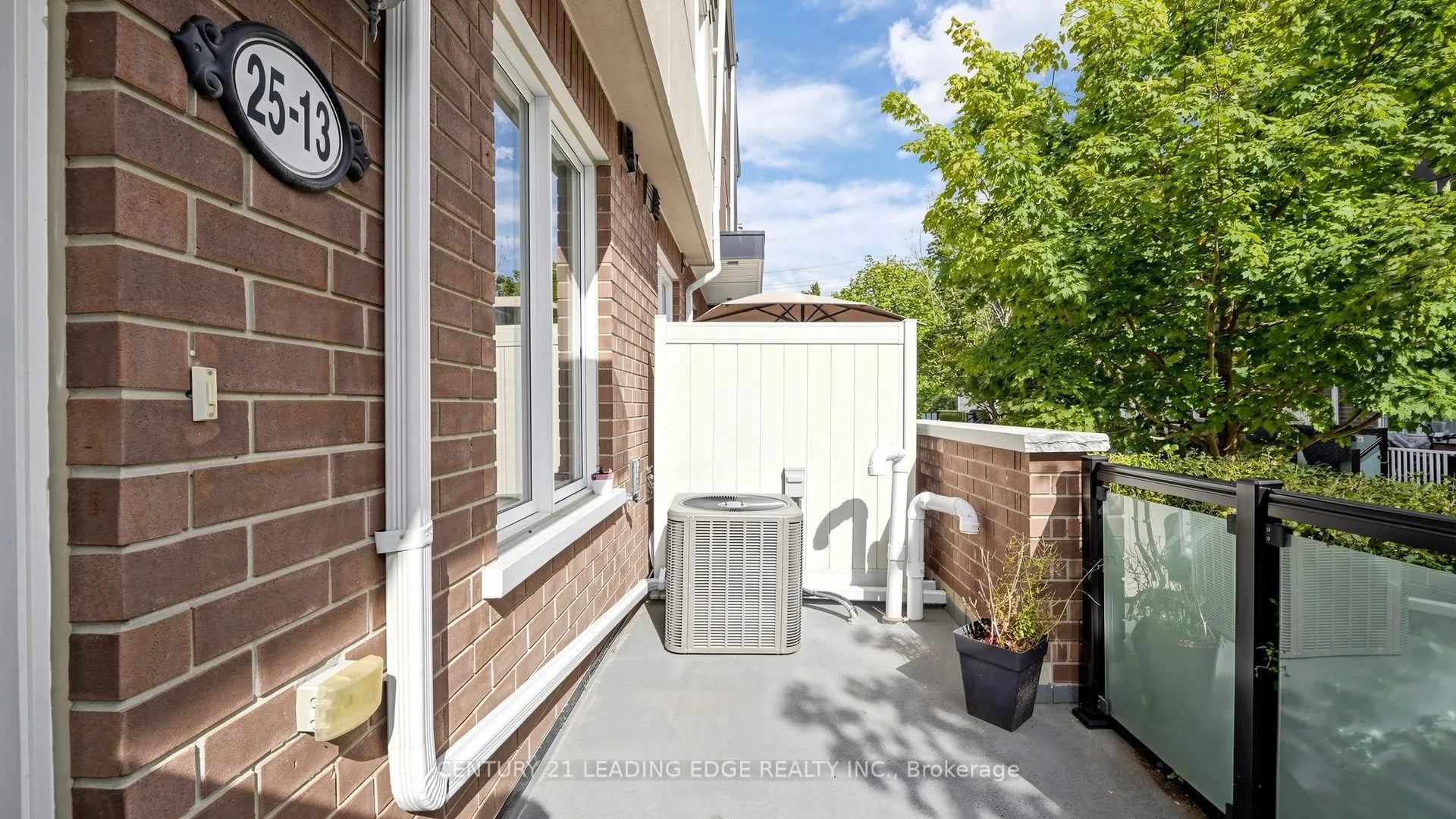 25 Heron Park Place #13