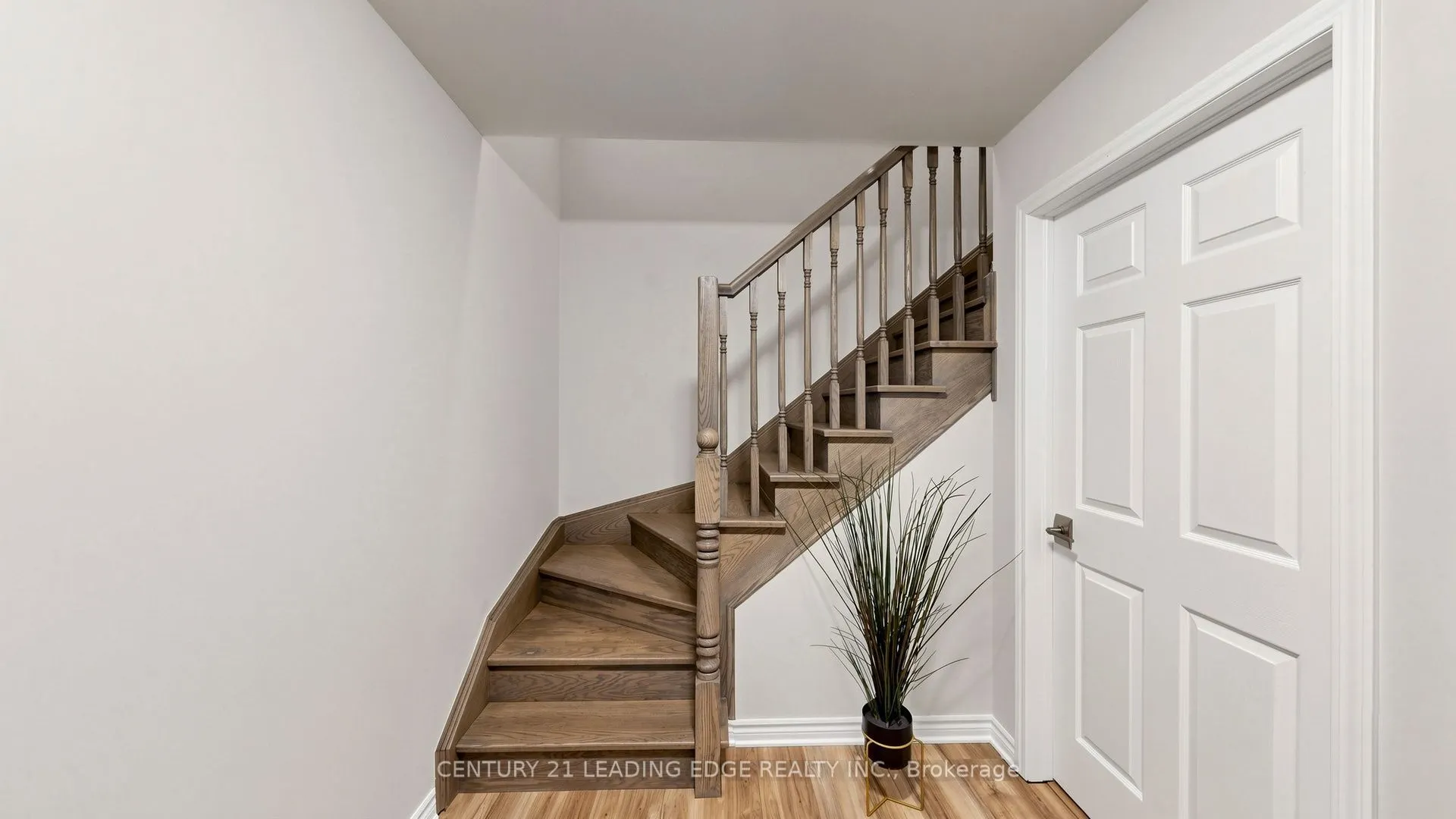 25 Heron Park Place #13