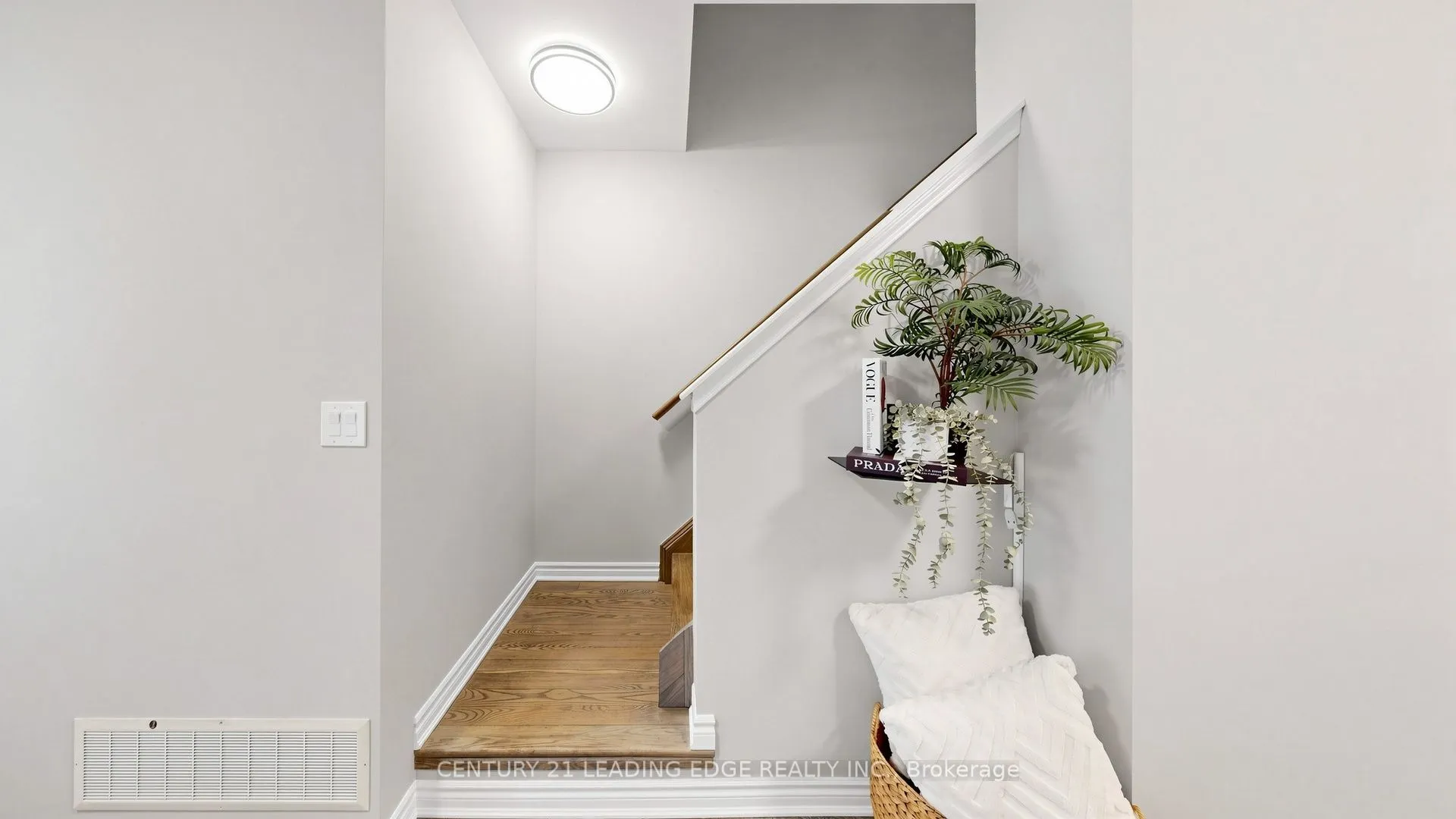 25 Heron Park Place #13