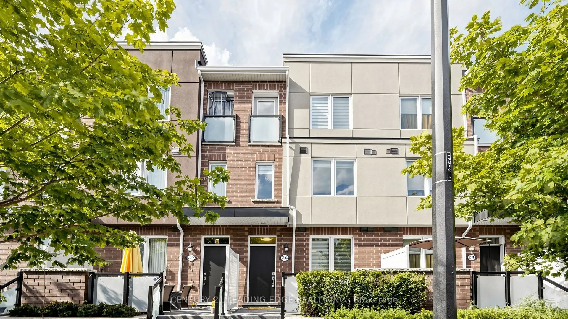 25 Heron Park Place #13