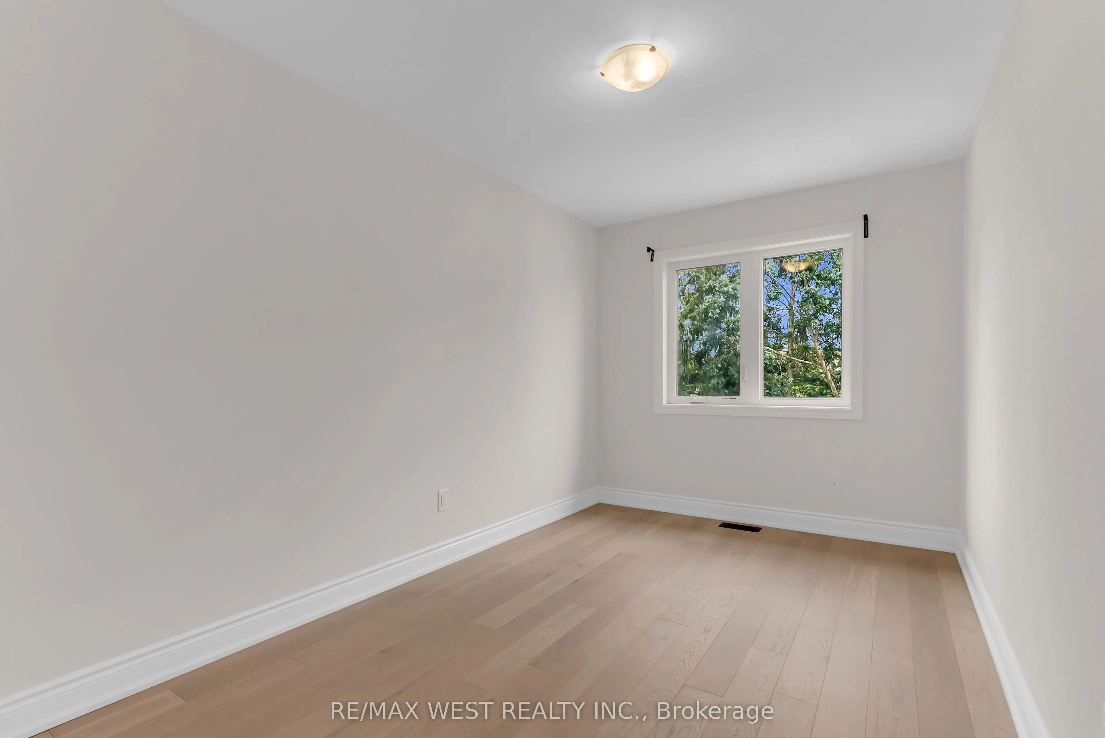 131 Guelph Street