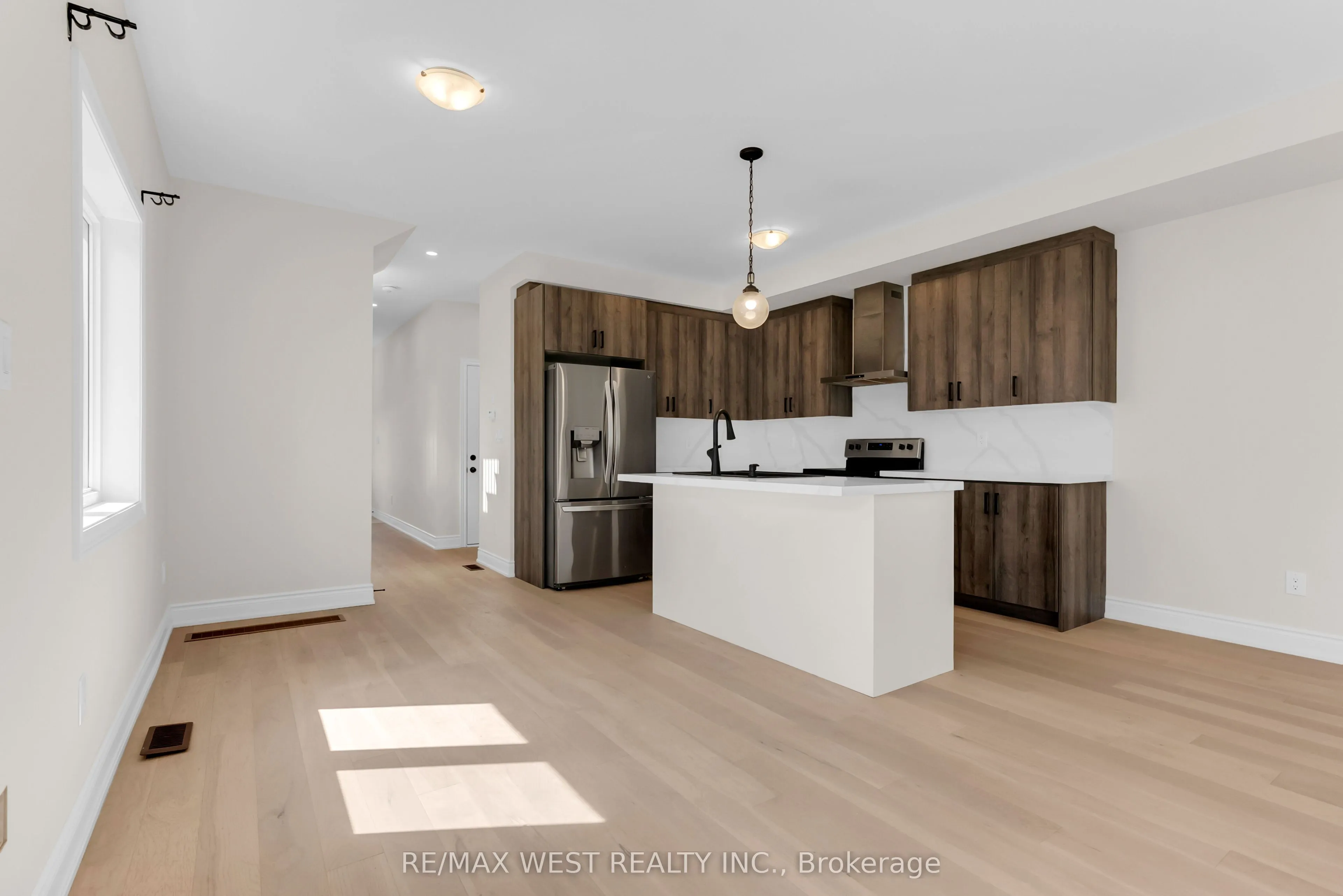 131 Guelph Street