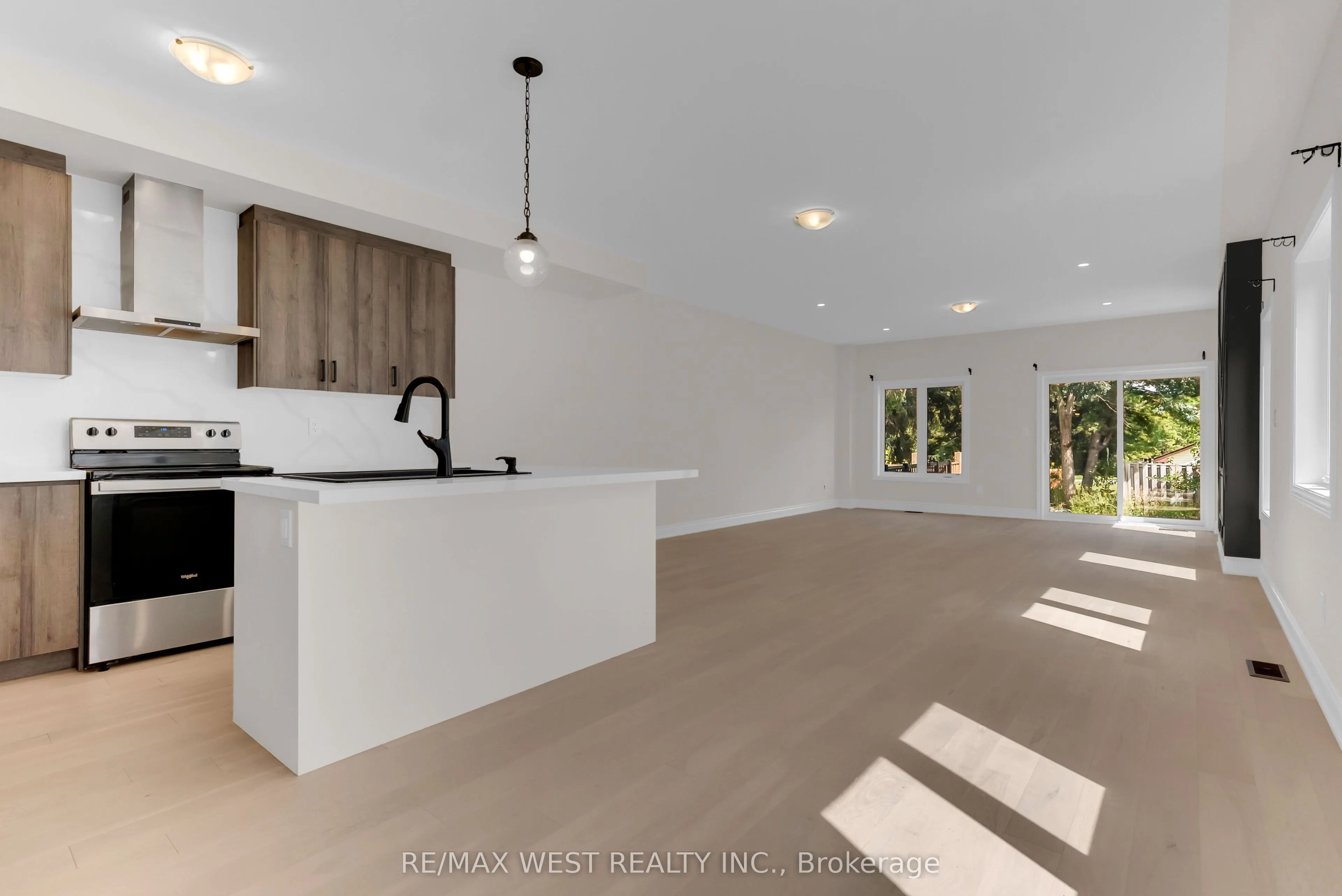 131 Guelph Street