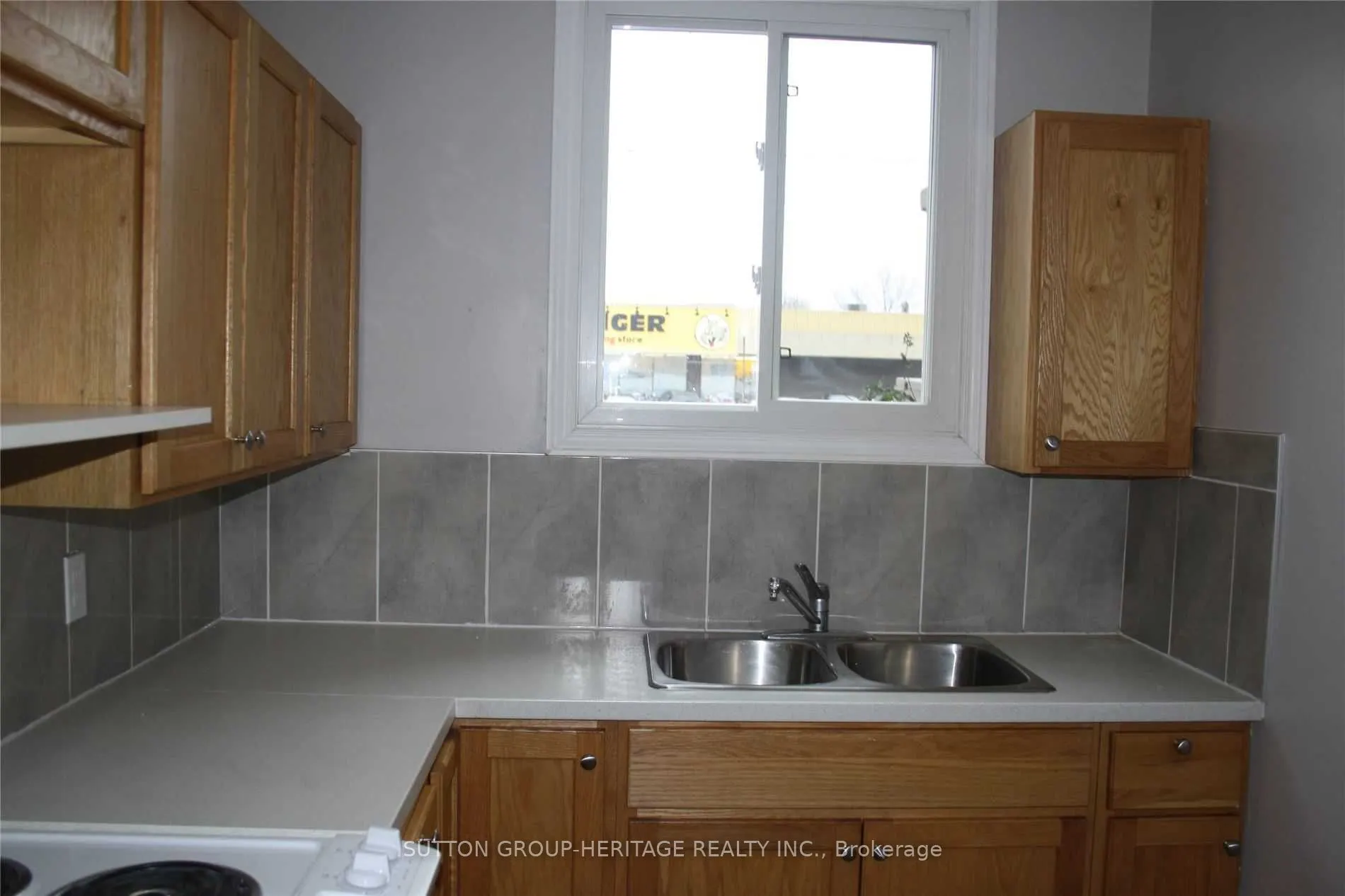 509 Colborne Street W #1