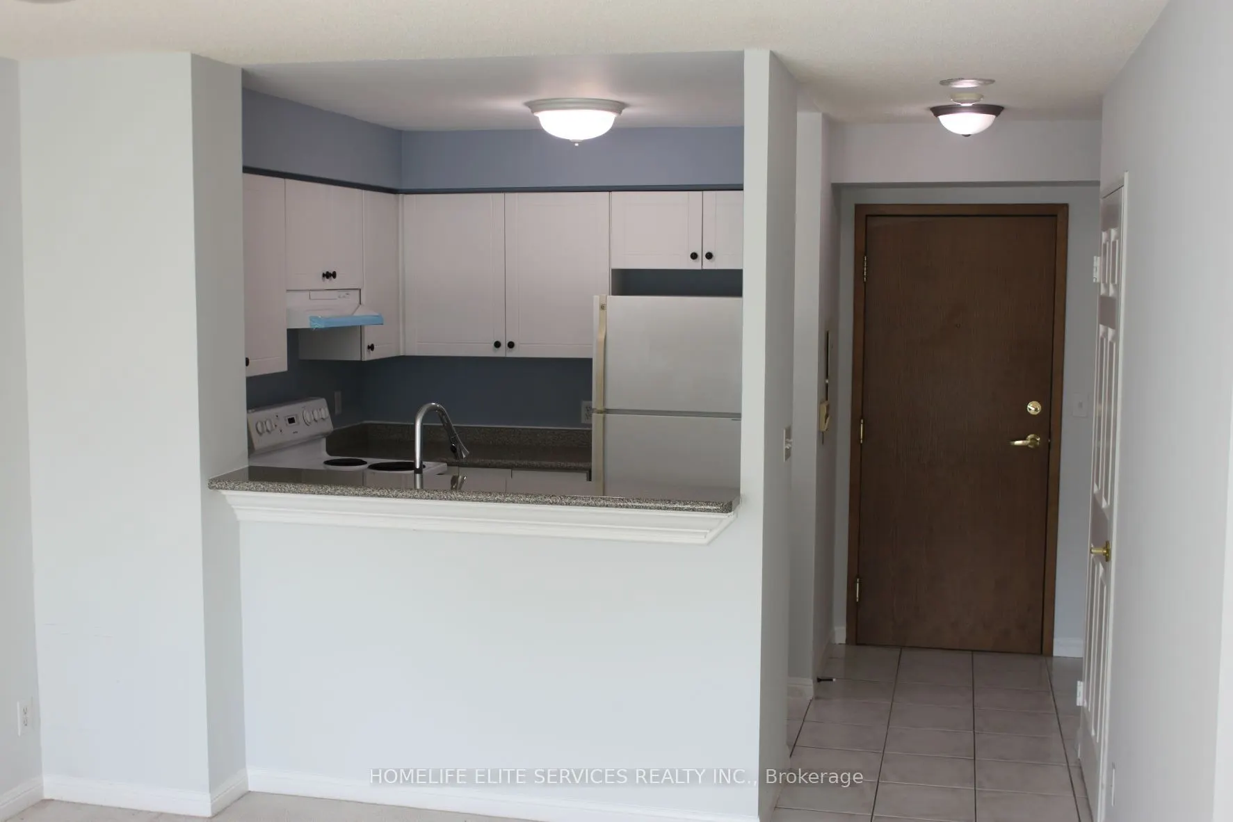 11 Lee Centre Drive #1615
