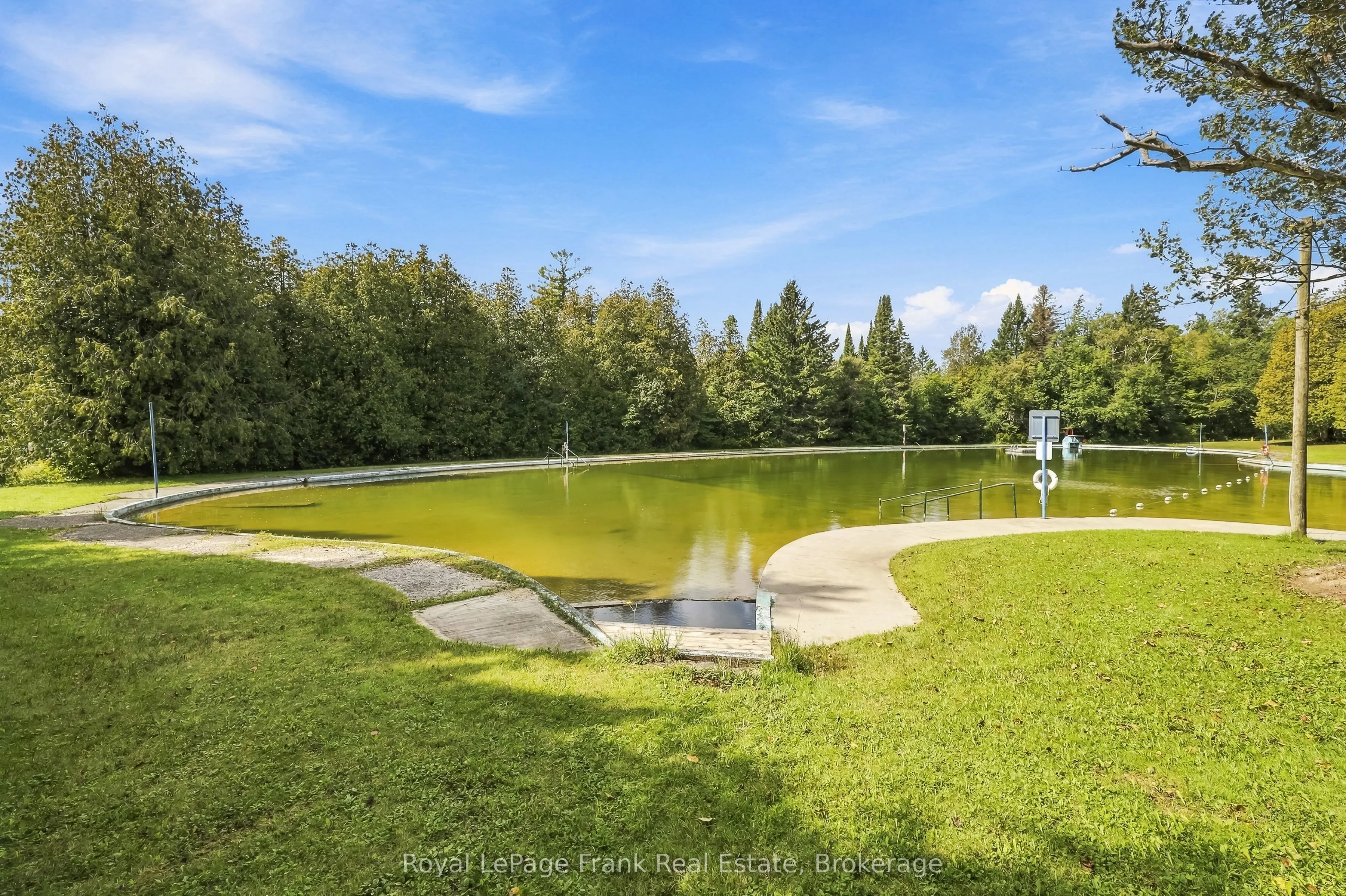 88 Waldweg