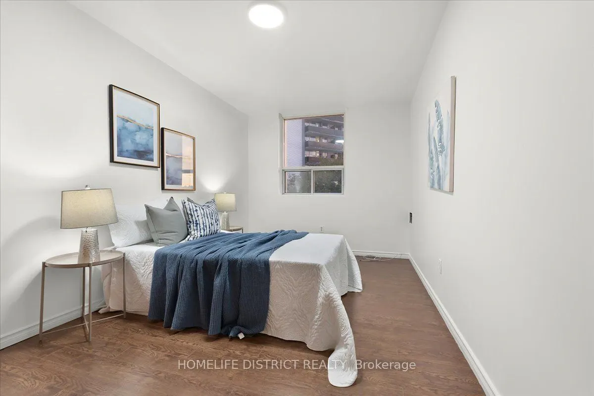 3420 Eglinton Avenue E #404