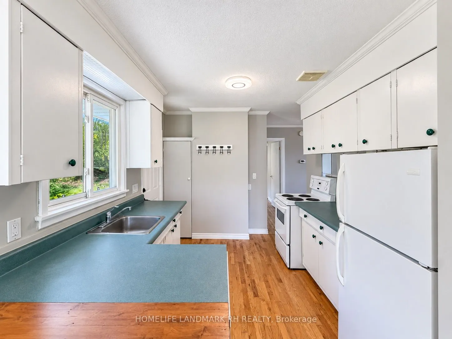 260 Portview Road