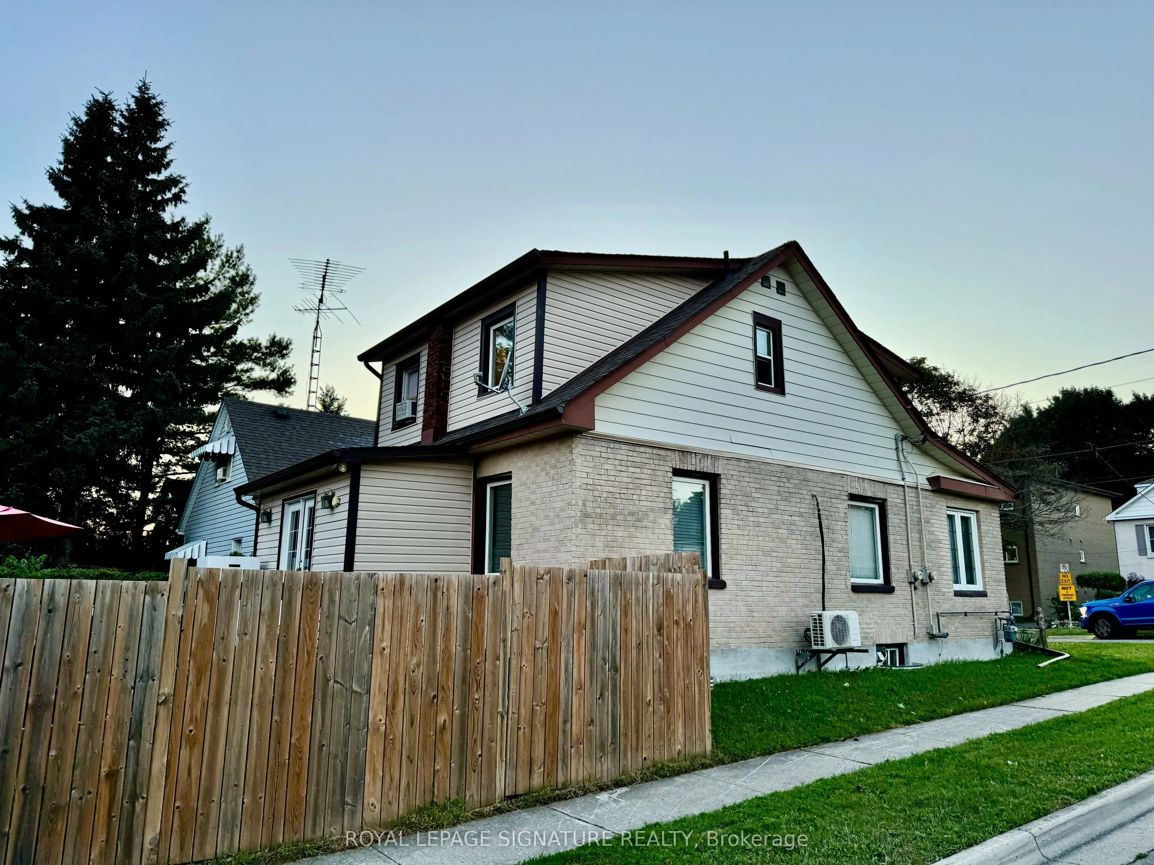 395 Pine Avenue