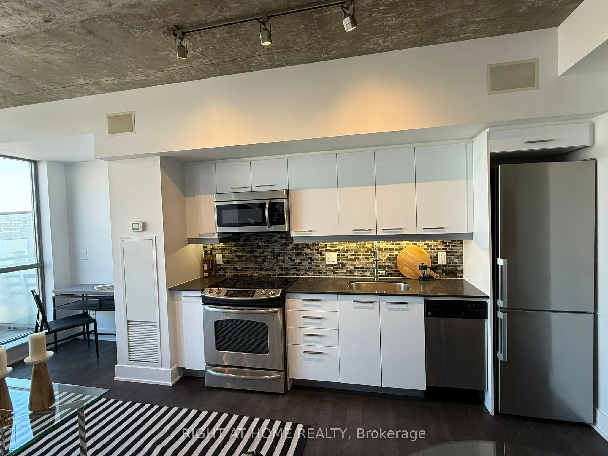 630 Queen Street E #407