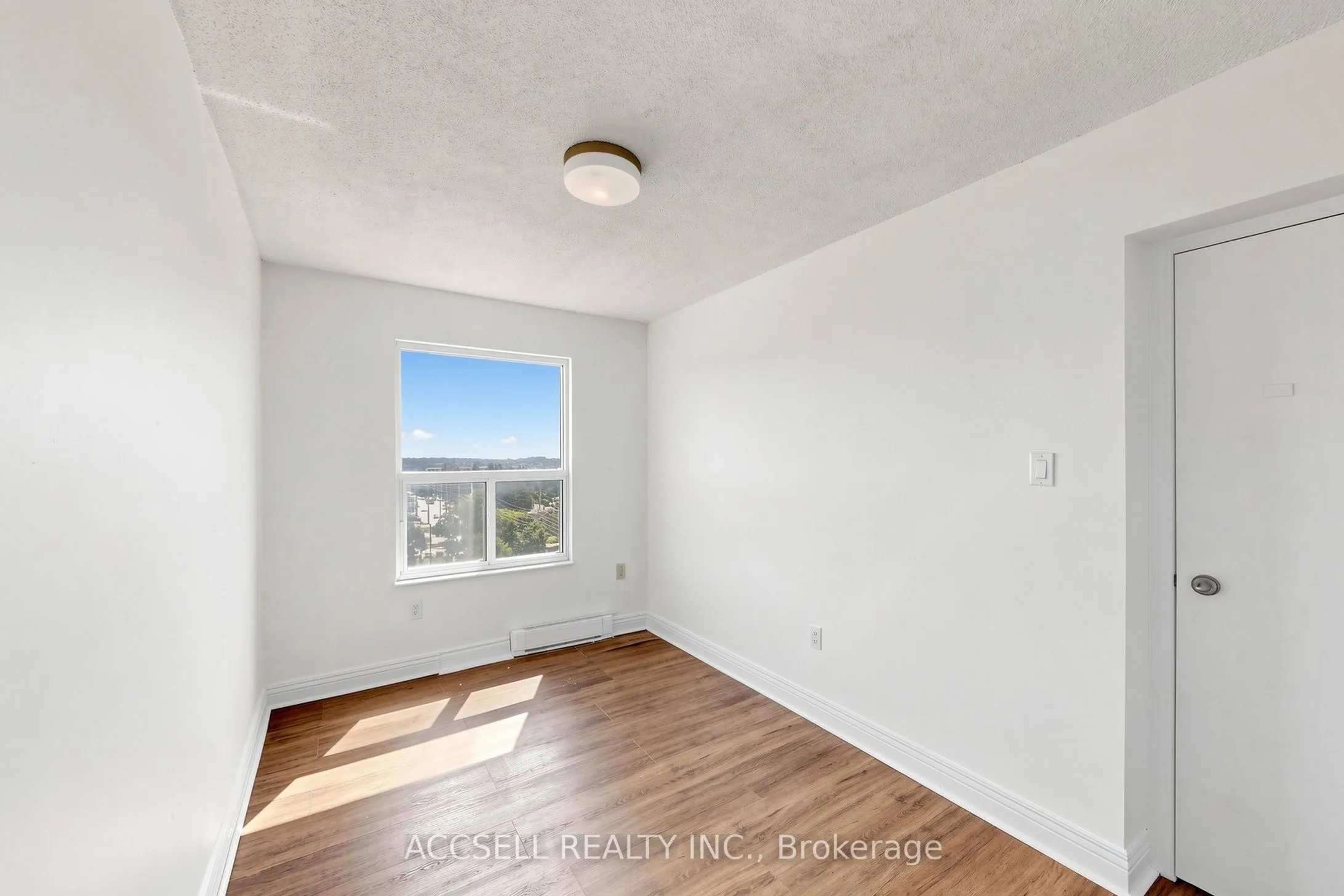 855 Kennedy Road #901