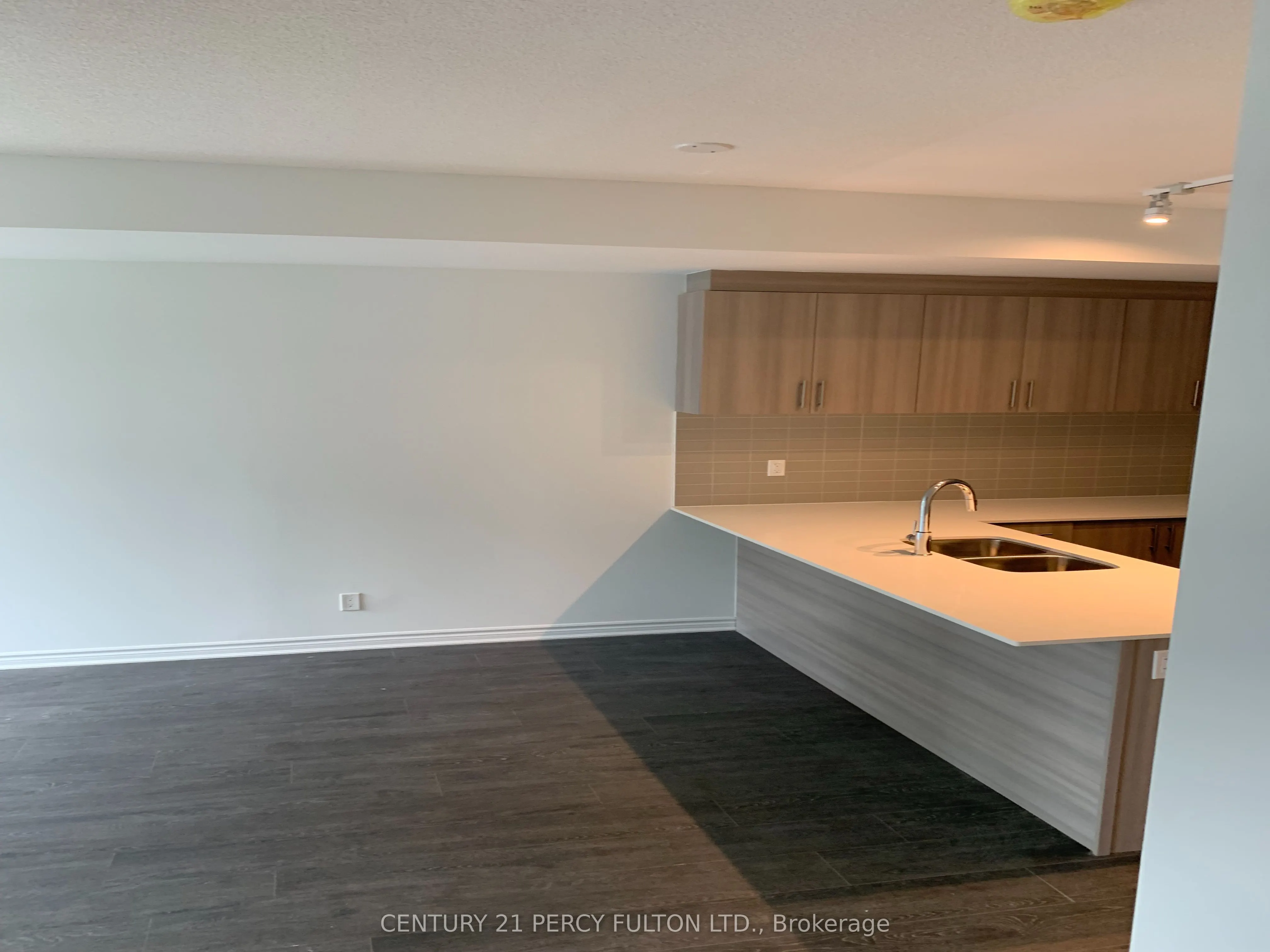 9B Falaise Road #9B