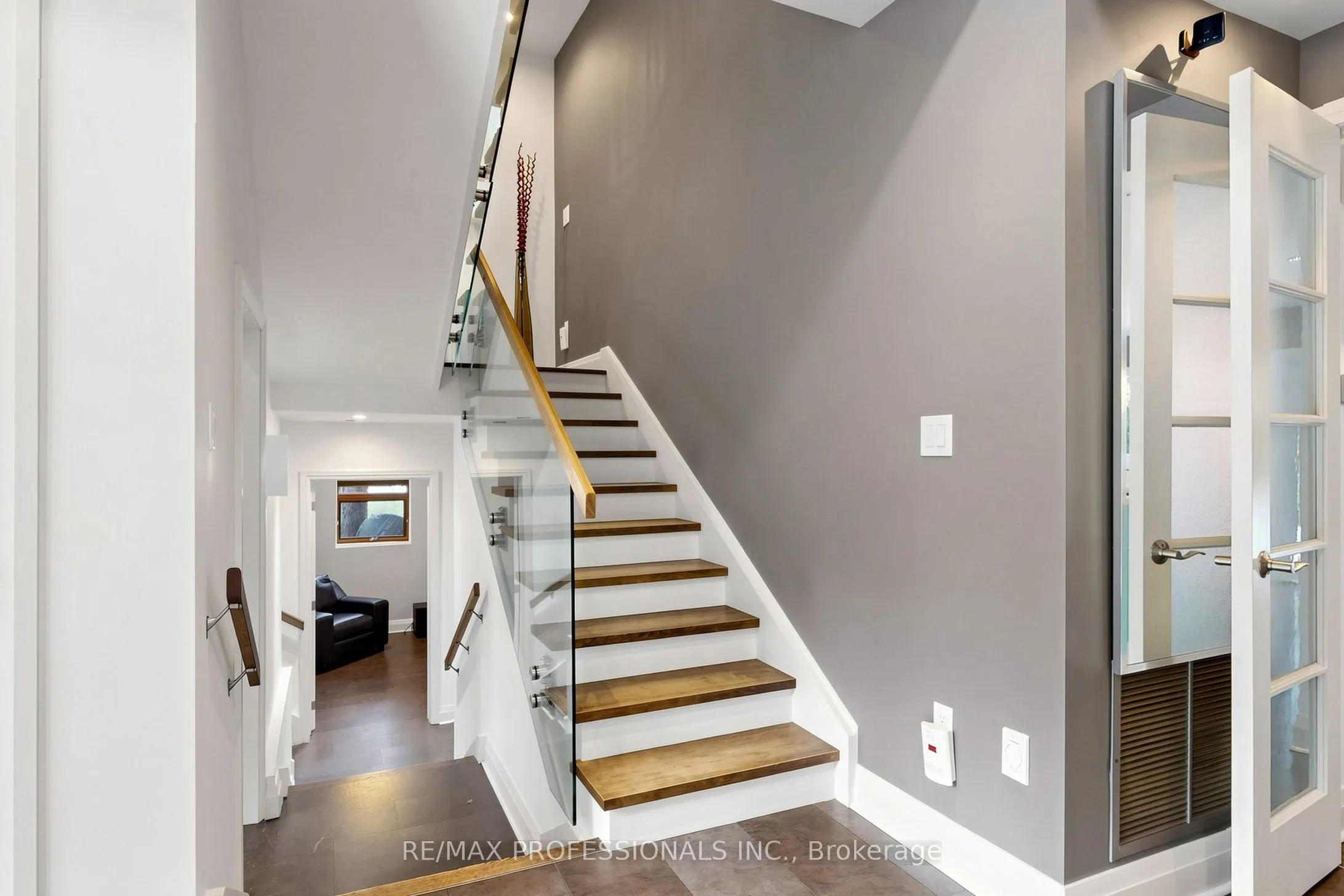 9 Annis Road