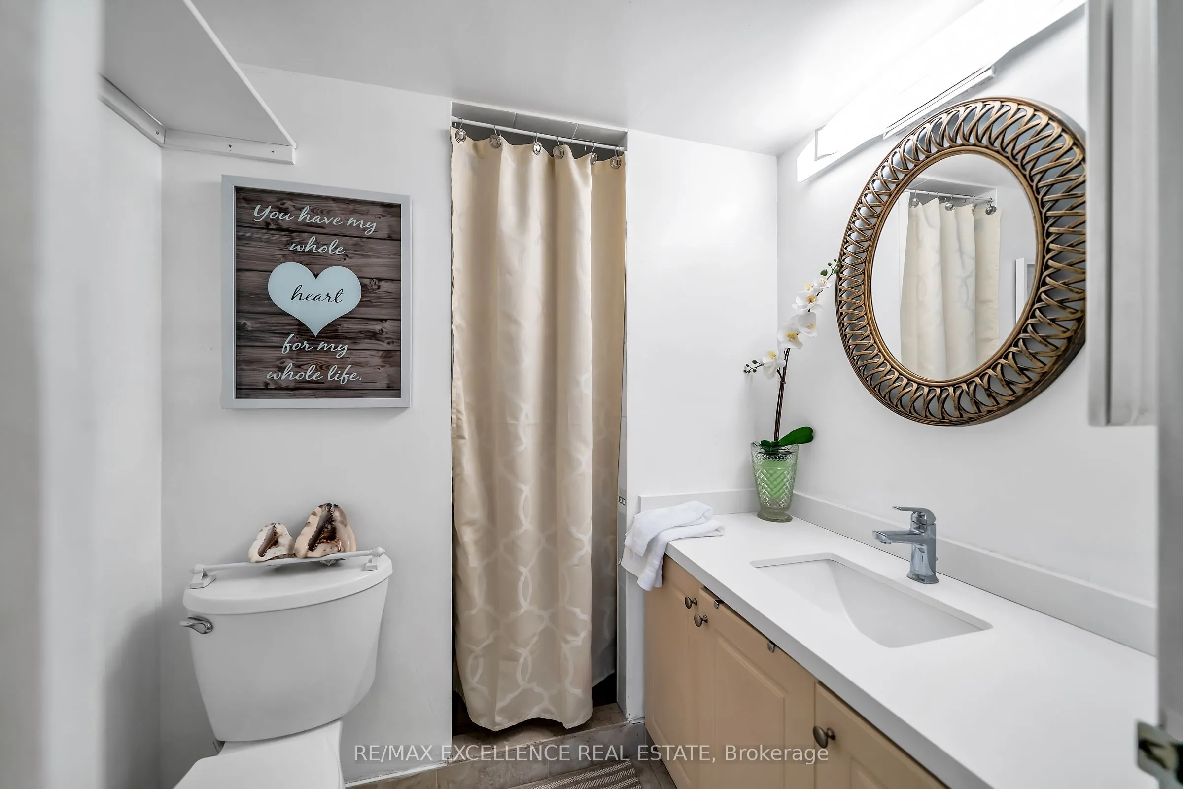 44 Falby Court #1402