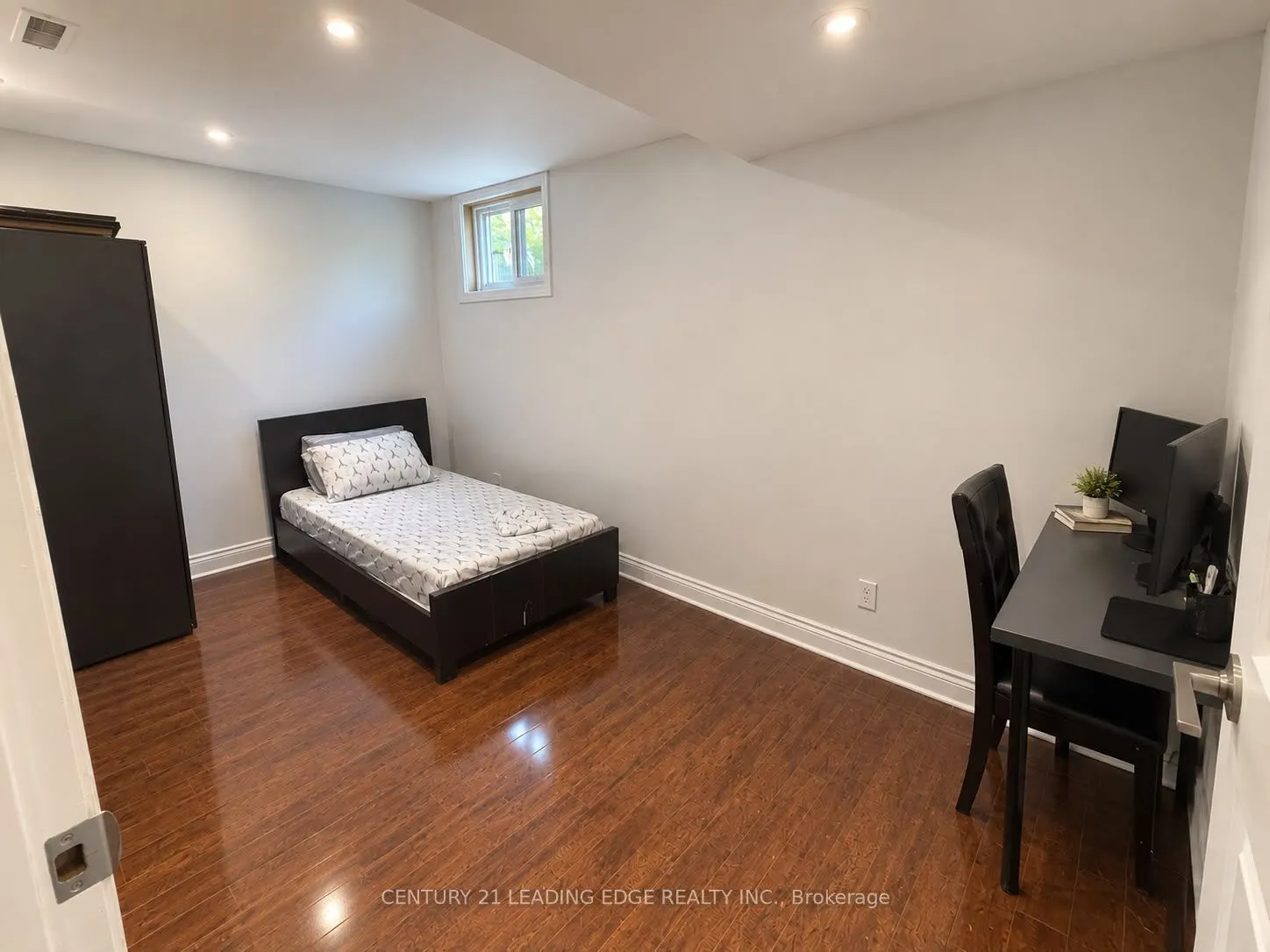 112 Deacon Lane #112