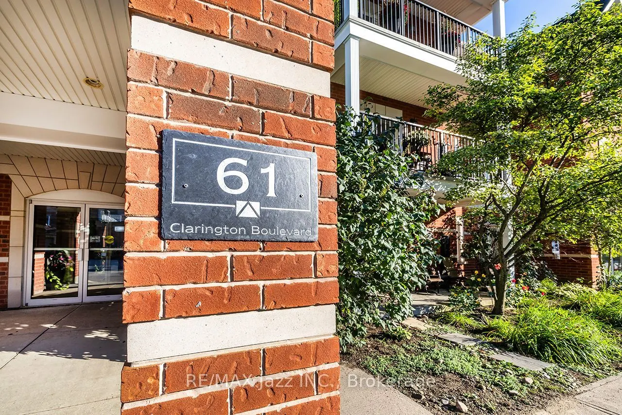 61 Clarington Boulevard #102