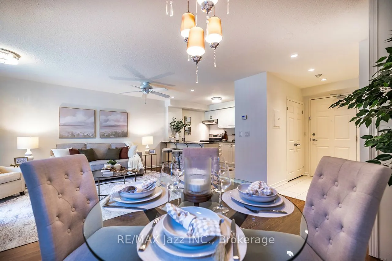 61 Clarington Boulevard #102
