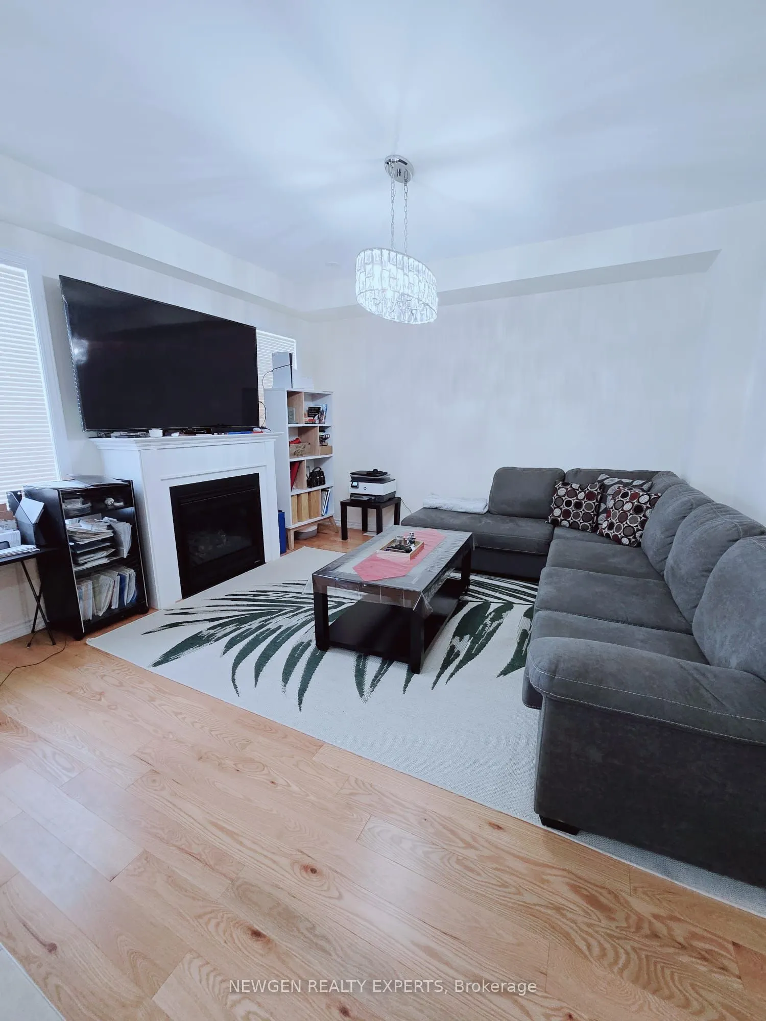 12 Cachia Lane